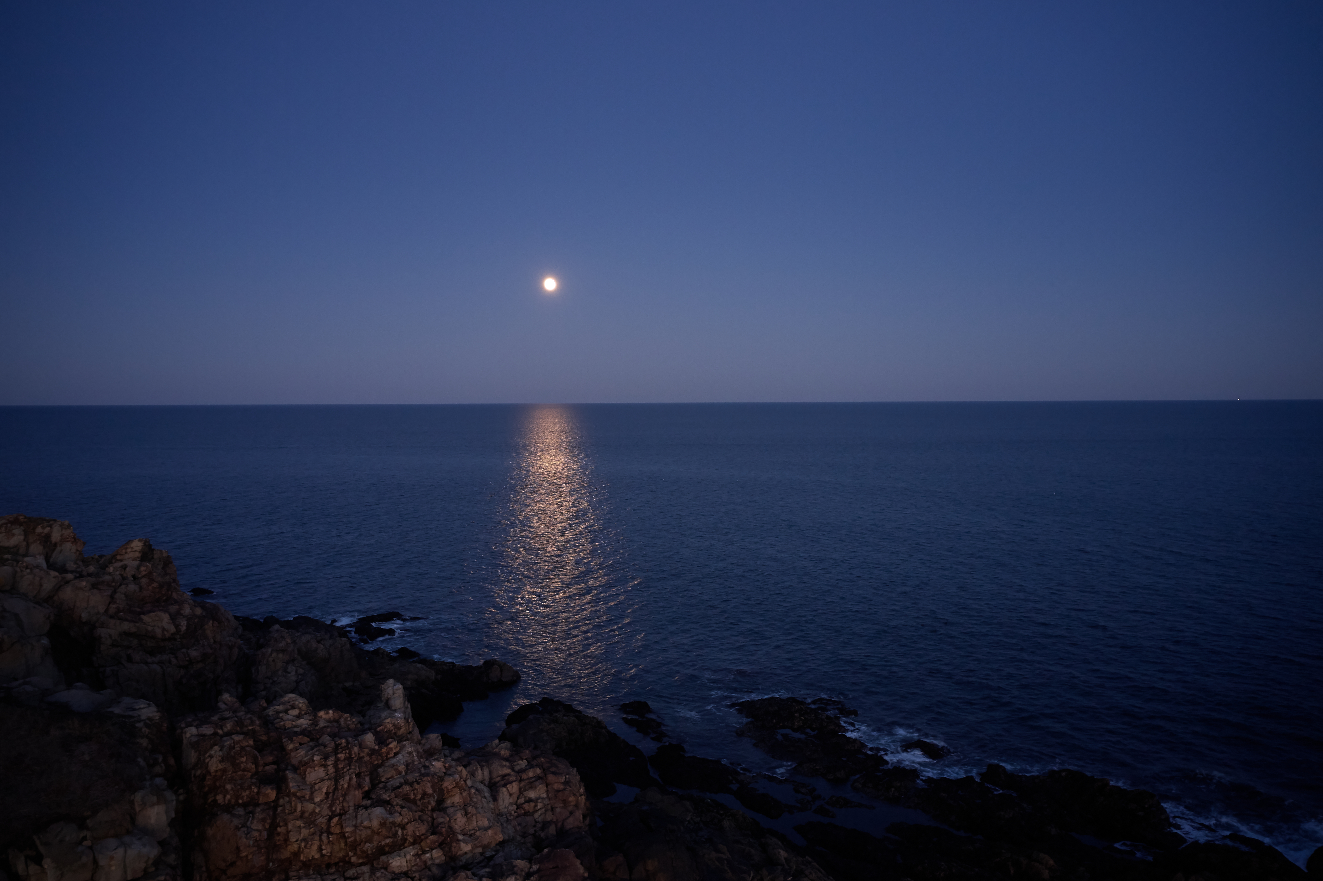 Desktop HD wallpaper: Nature, Water, Sea, Night, Moon, Reflection free down...