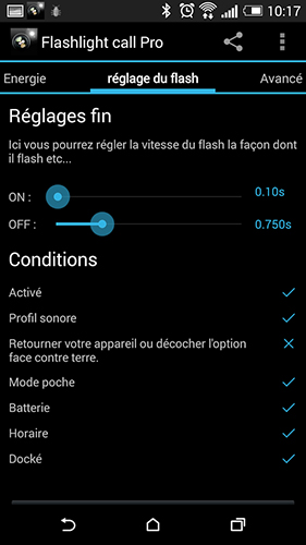 Les captures d'écran du programme Flashlight call pour le portable ou la tablette Android.