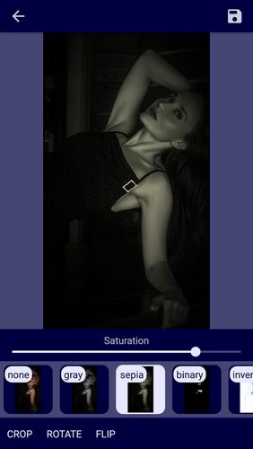 Screenshots of Night selfie camera program for Android phone or tablet.