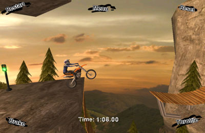 Racing: download Motor Stunt Xtreme for your phone