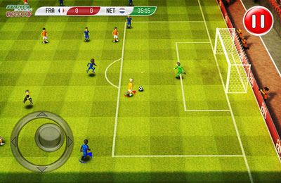 Спорт: скачайте Футбольный тренажер Euro 2012 на свой телефон