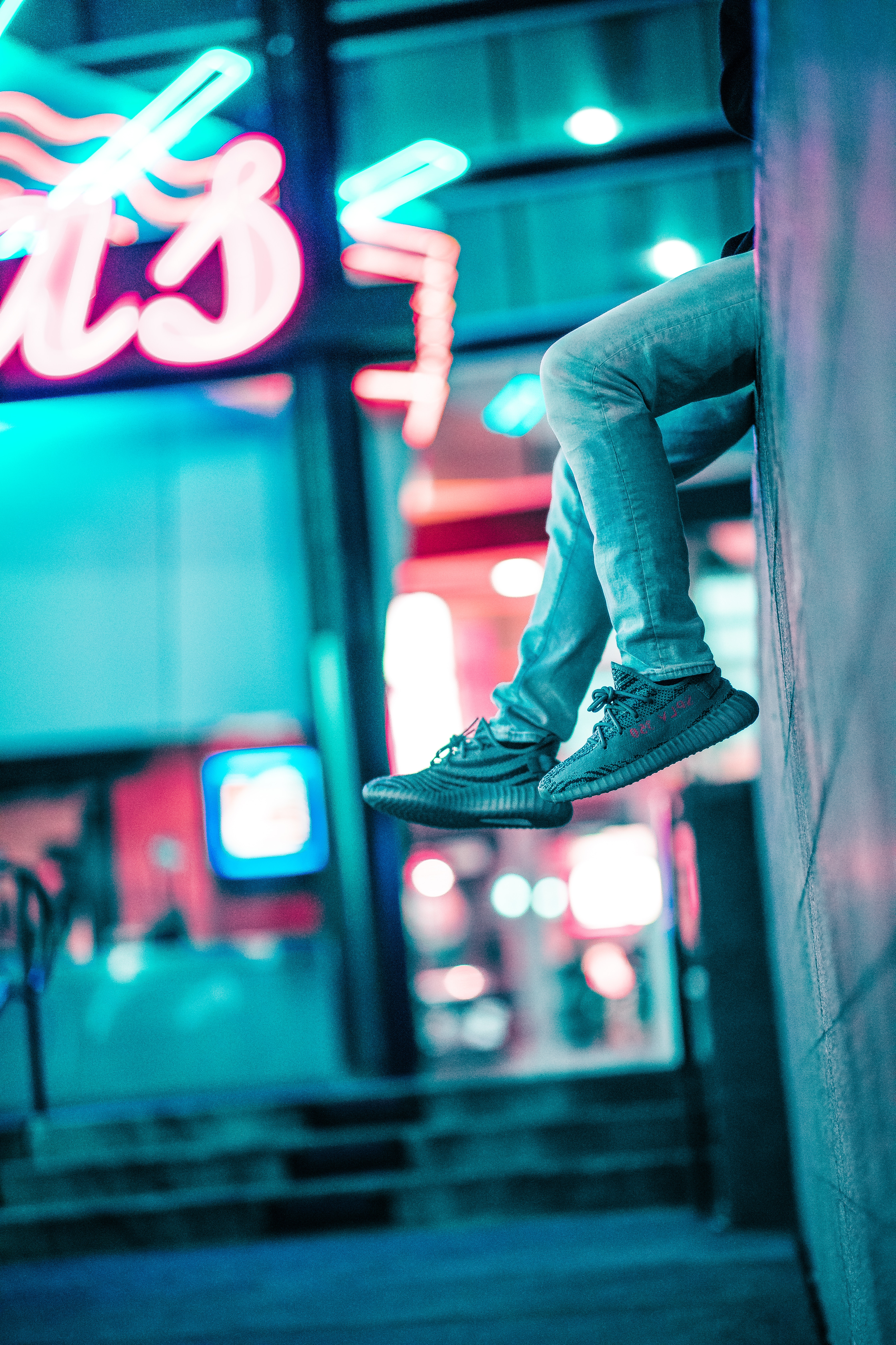 desktop and mobile sneakers, miscellaneous, wall, neon
