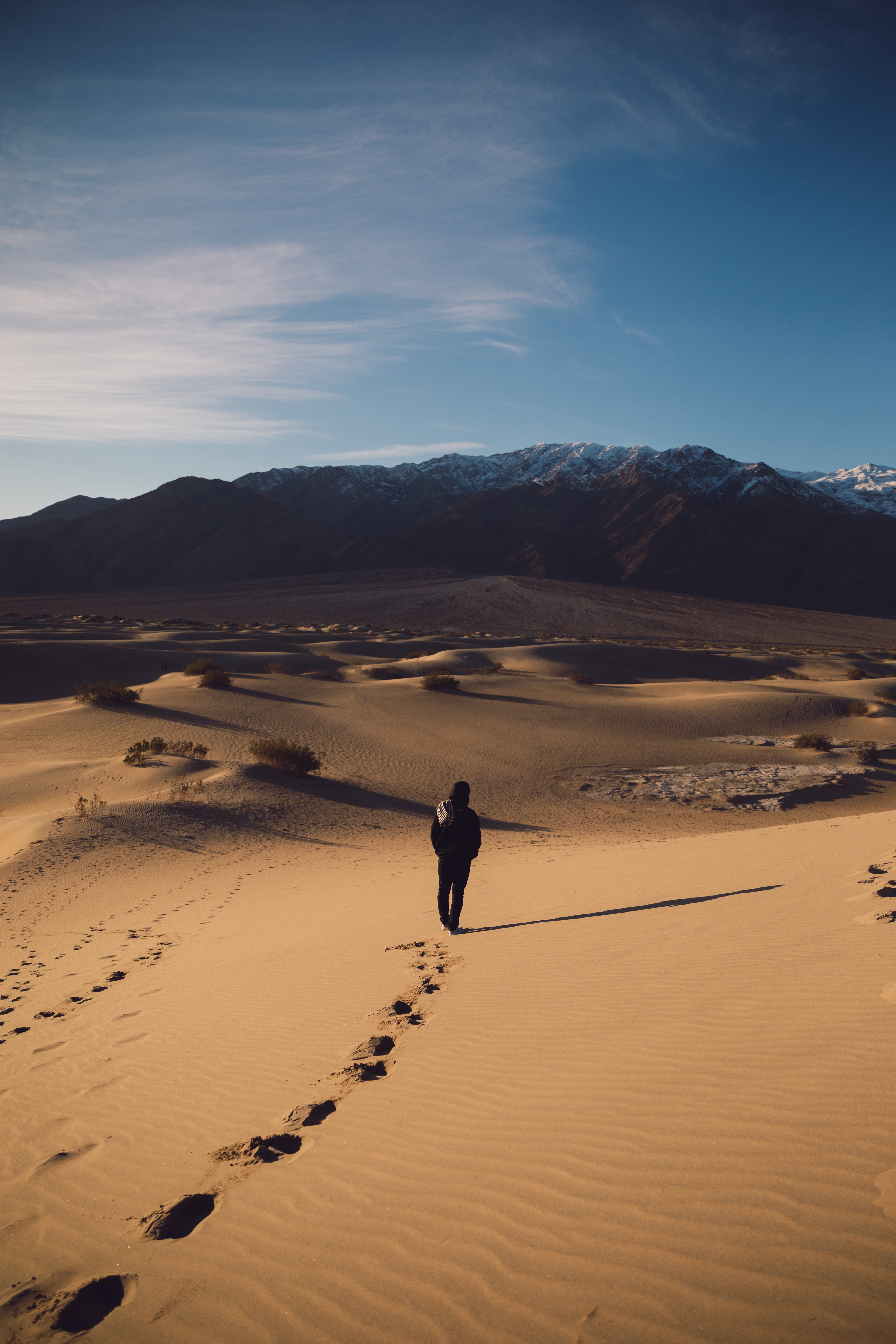 loneliness, nature, sand, desert, privacy, seclusion, traces UHD