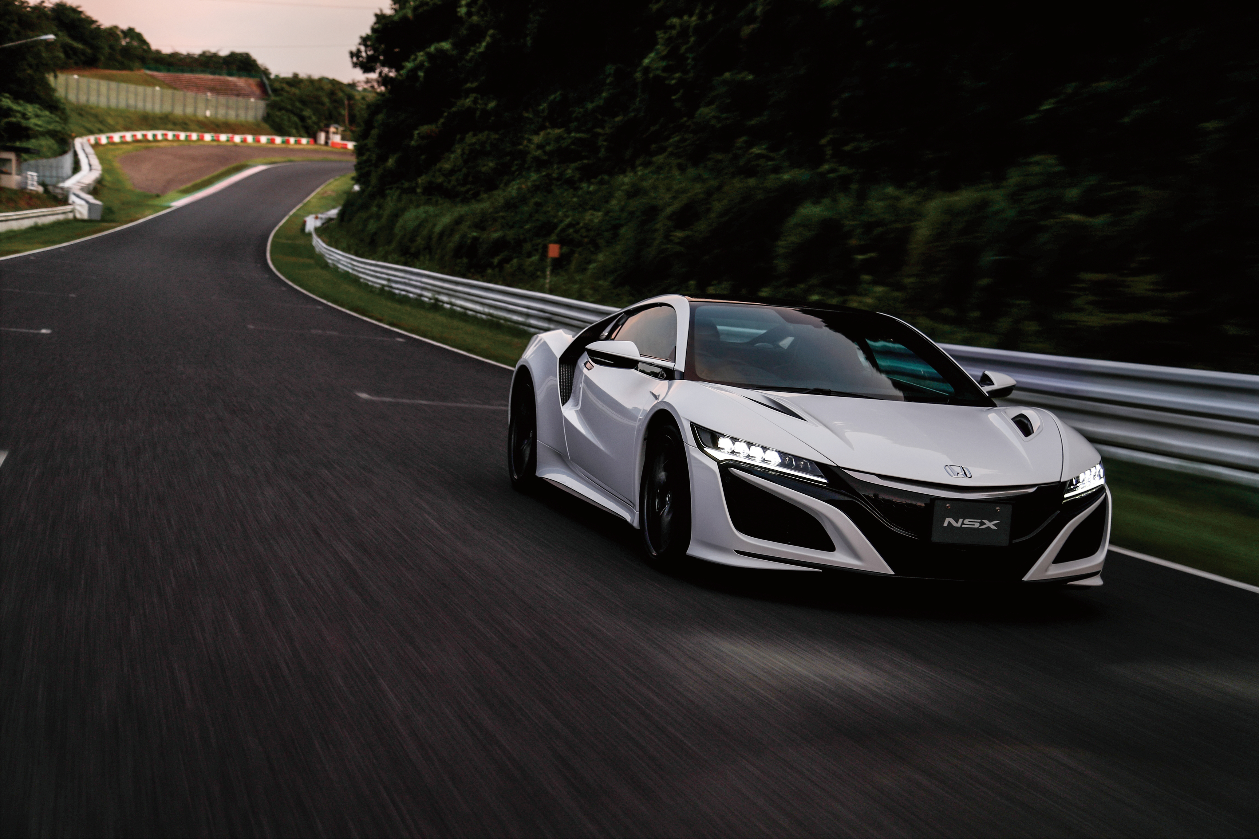 123371 download wallpaper honda, cars, traffic, movement, side view, nsx screensavers and pictures for free
