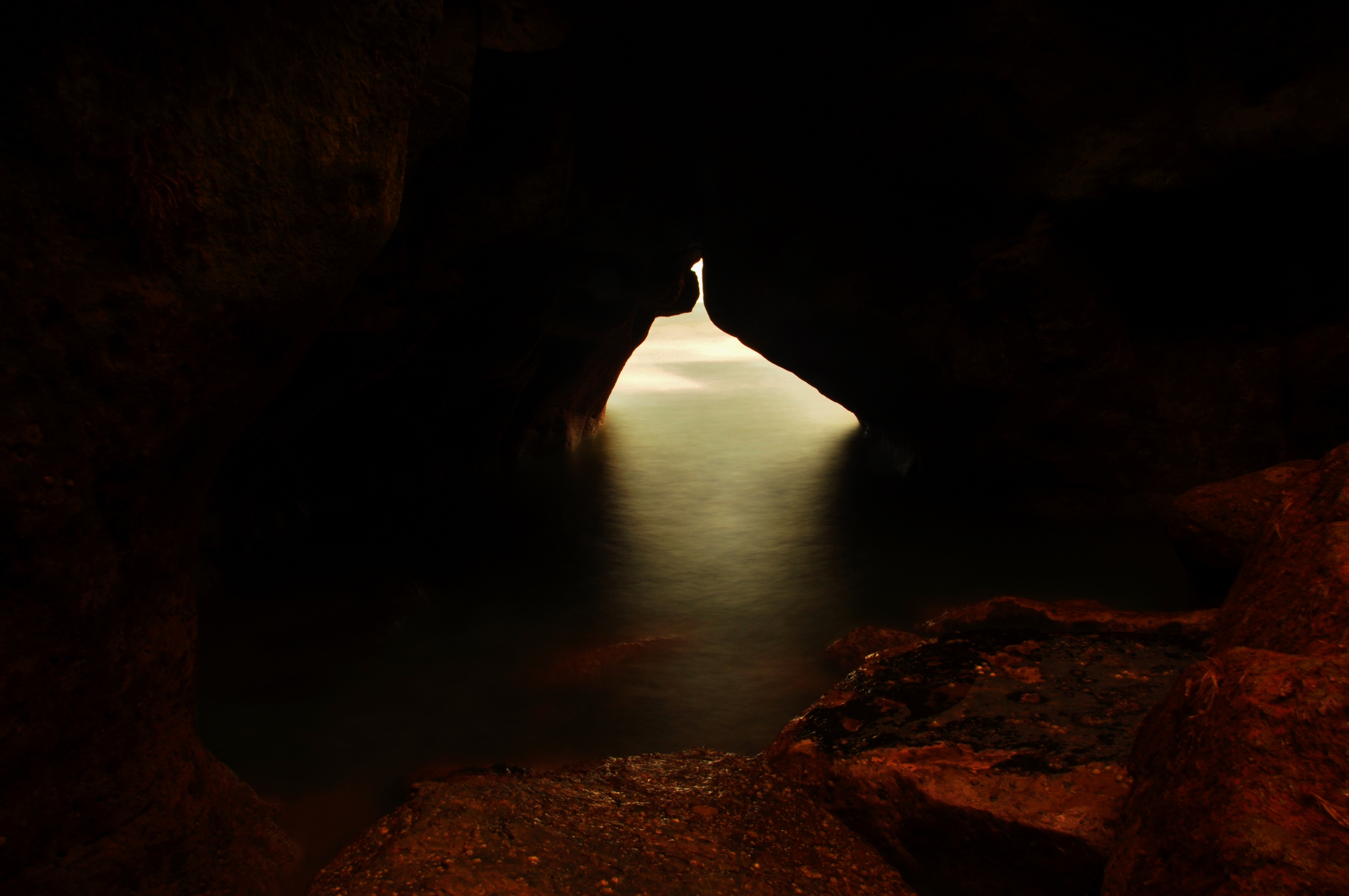 cave, light, water, dark Gorge Cellphone FHD pic