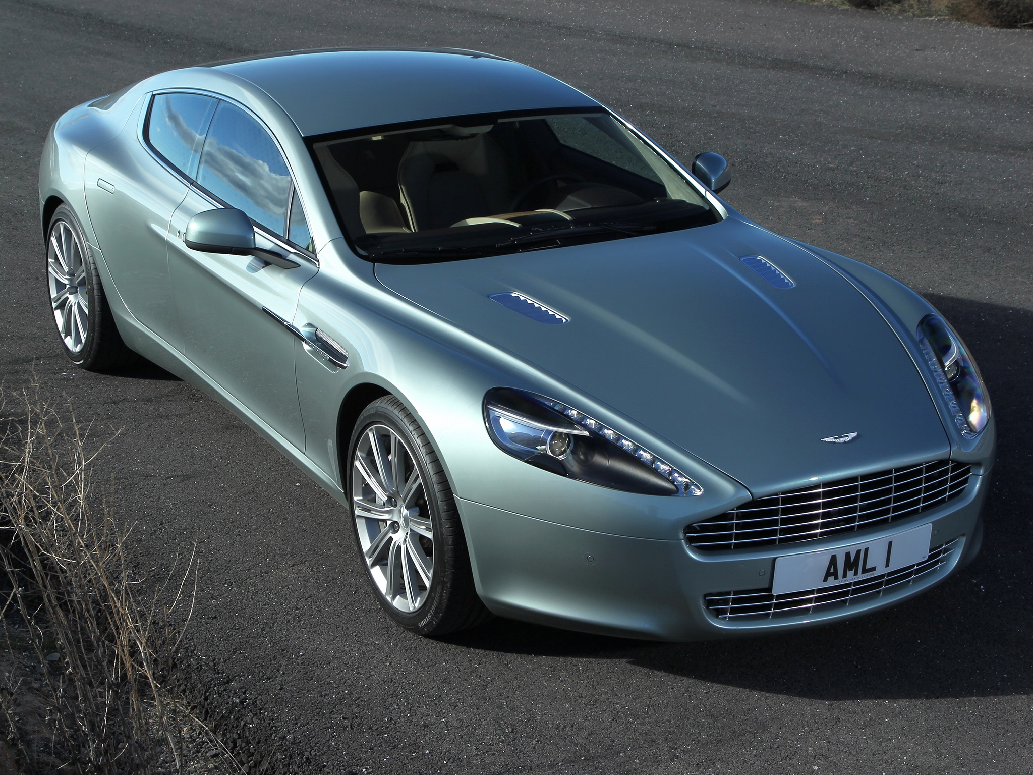 150909 Protetores de tela e papéis de parede Aston Martin em seu telefone. Baixe automóveis, rapide, asfalto, carros fotos gratuitamente