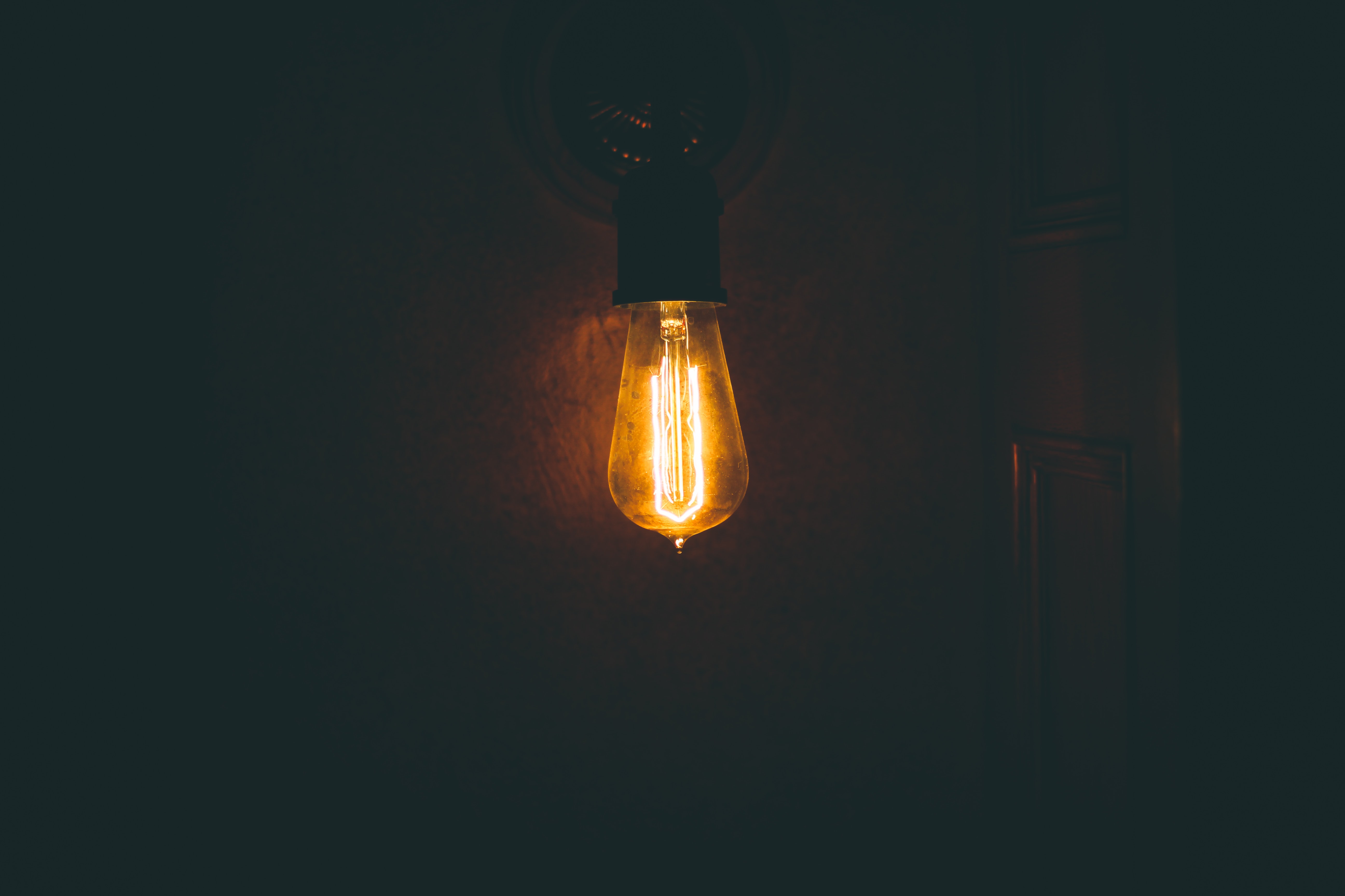 wall, dark, lamp, glow wallpapers for tablet