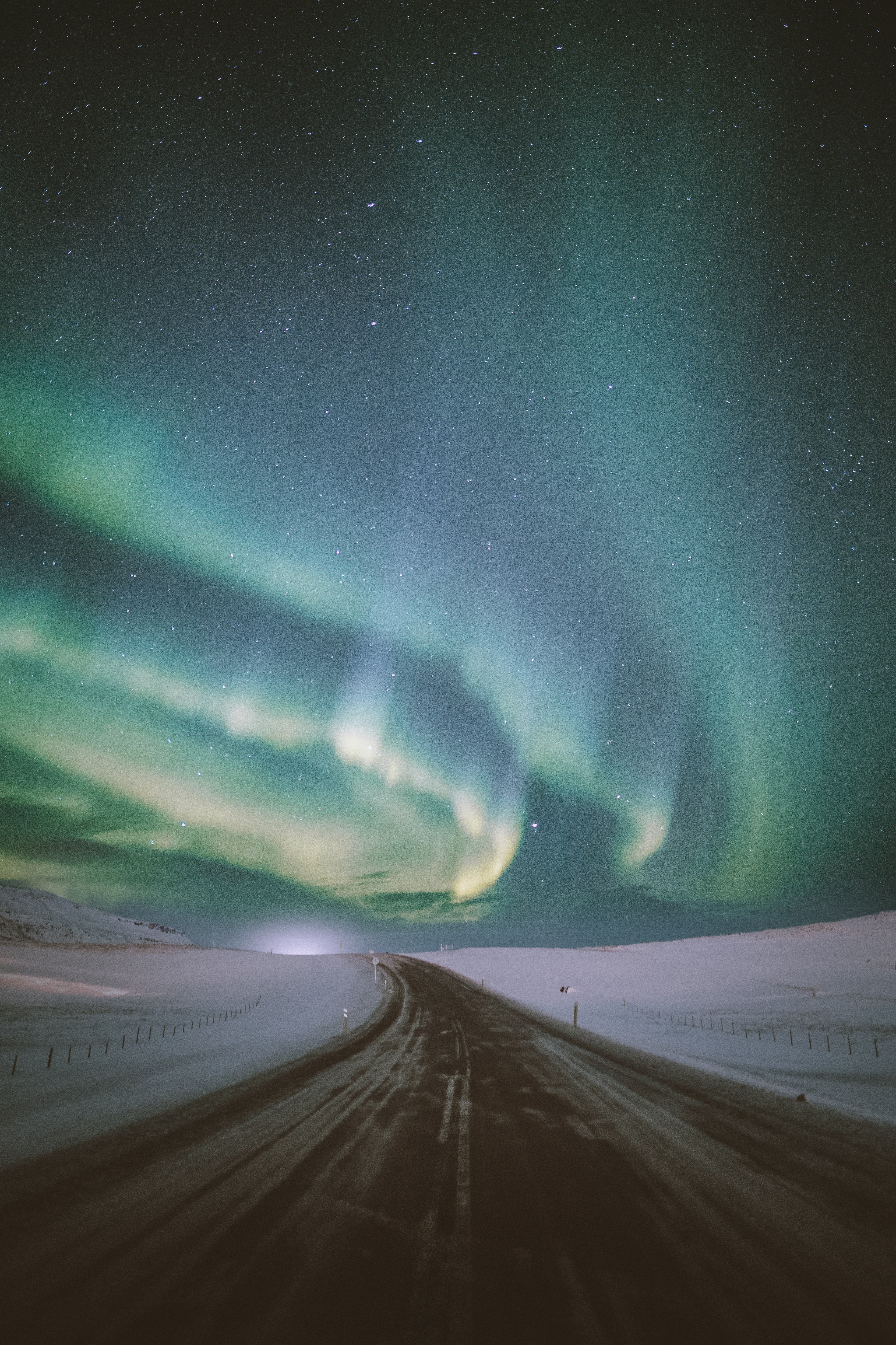 starry sky, snow, northern lights, nature, road, aurora borealis, aurora 4K