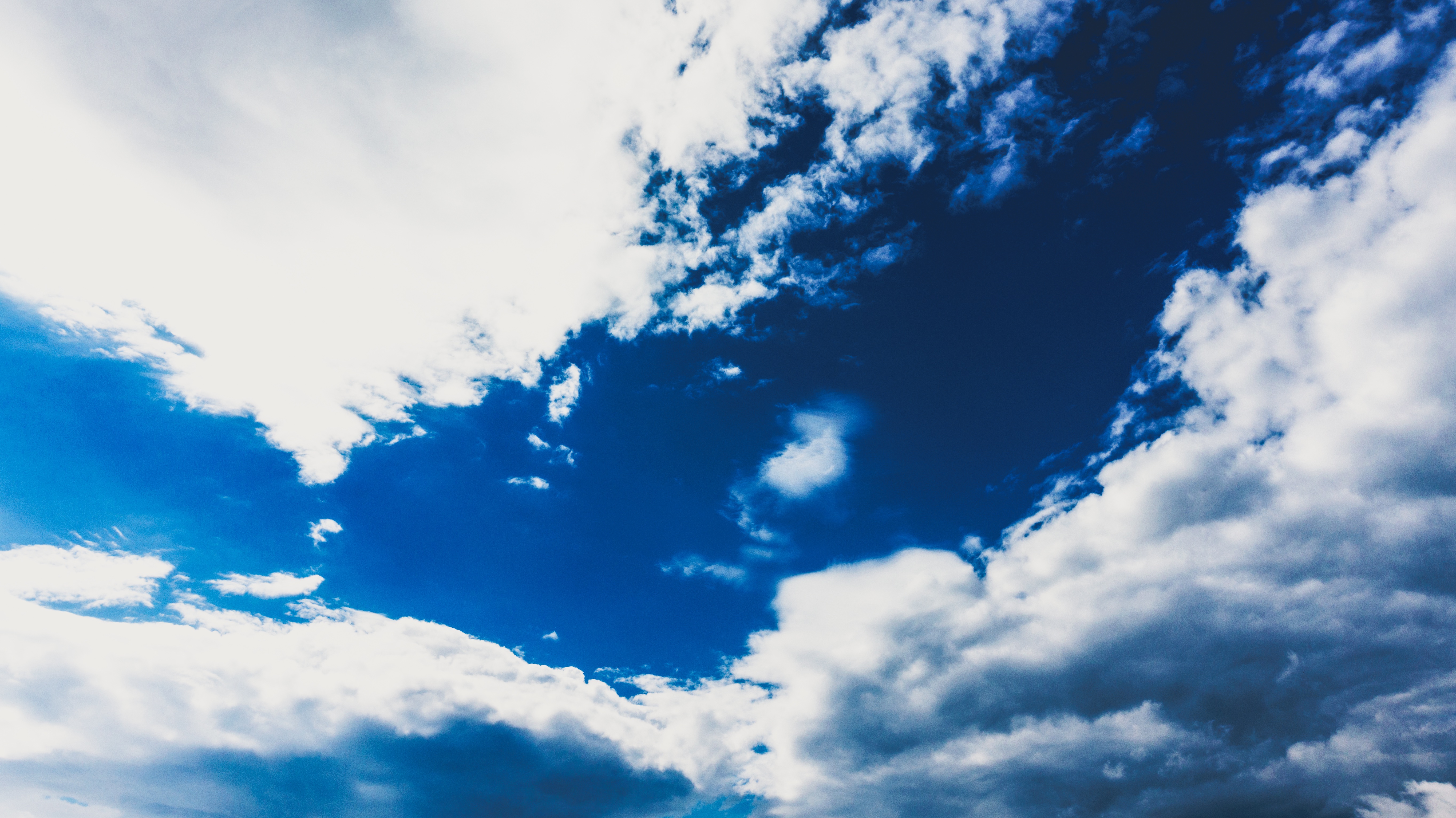 101897 descargar fondo de pantalla cielo, naturaleza, nubes, azul: protectores de pantalla e imágenes gratis