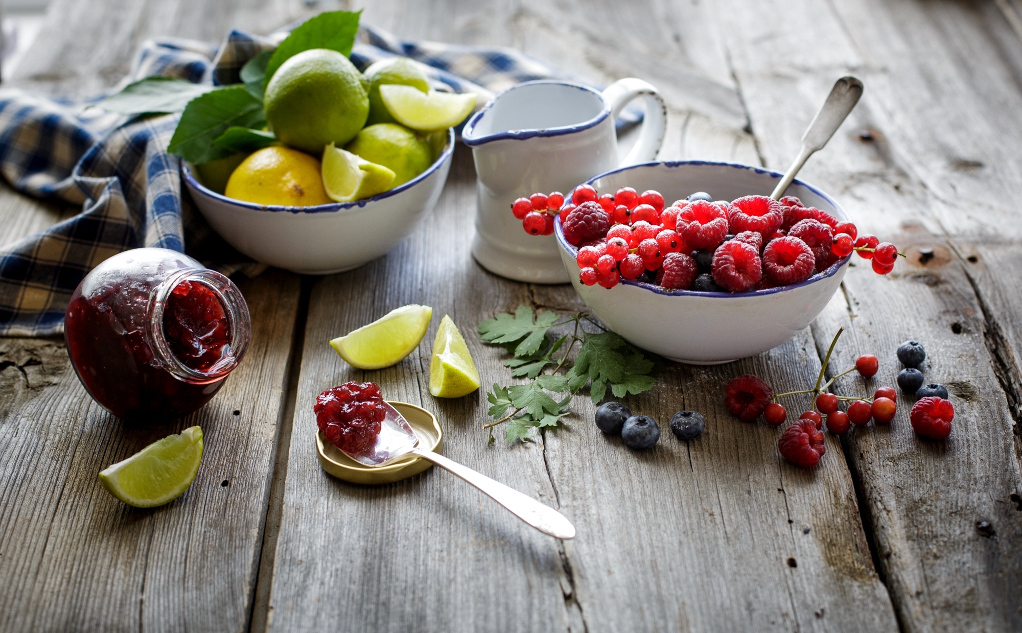 Mobile HD Wallpaper Berries lemon, spoon, raspberry, lime