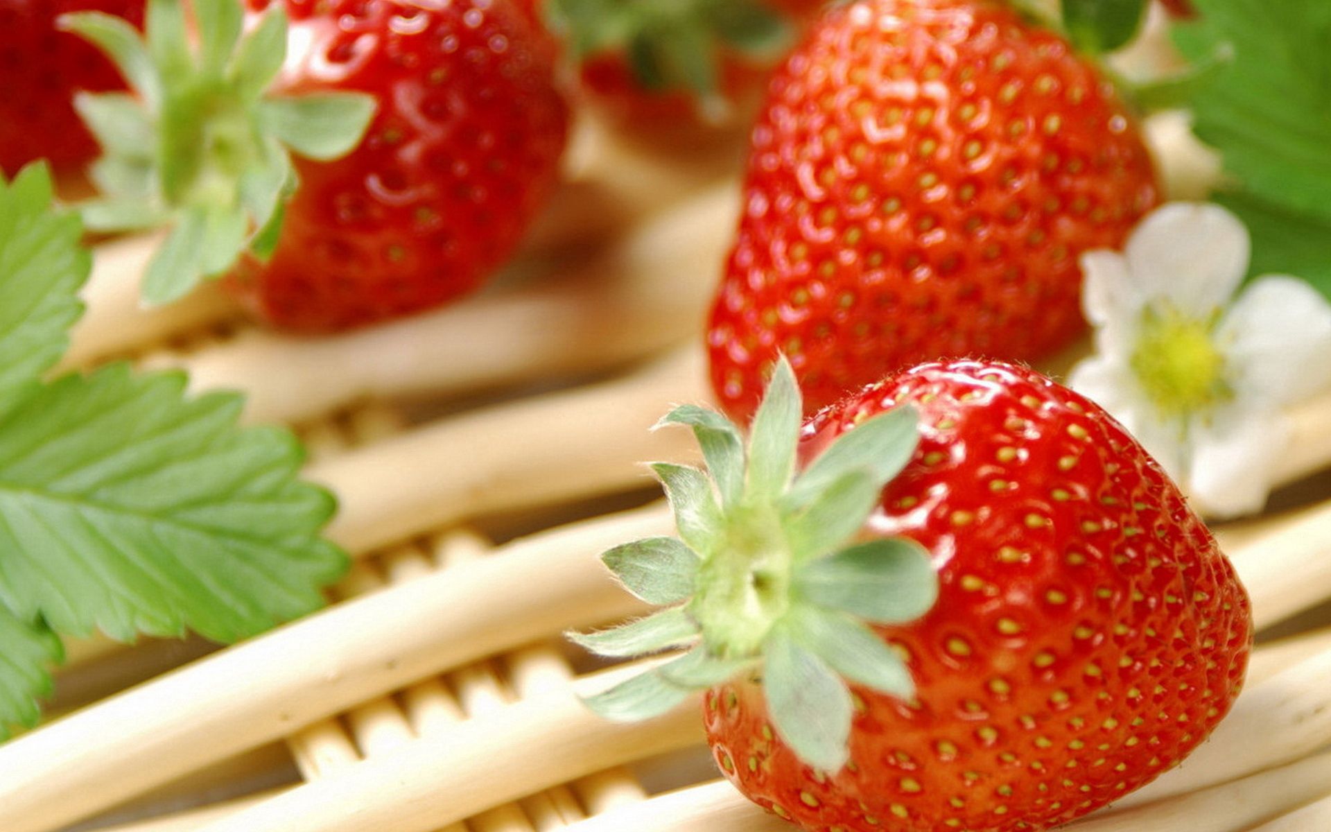 Laden Sie das Lebensmittel, Erdbeere, Beere, Reif-Bild kostenlos auf Ihren PC-Desktop herunter