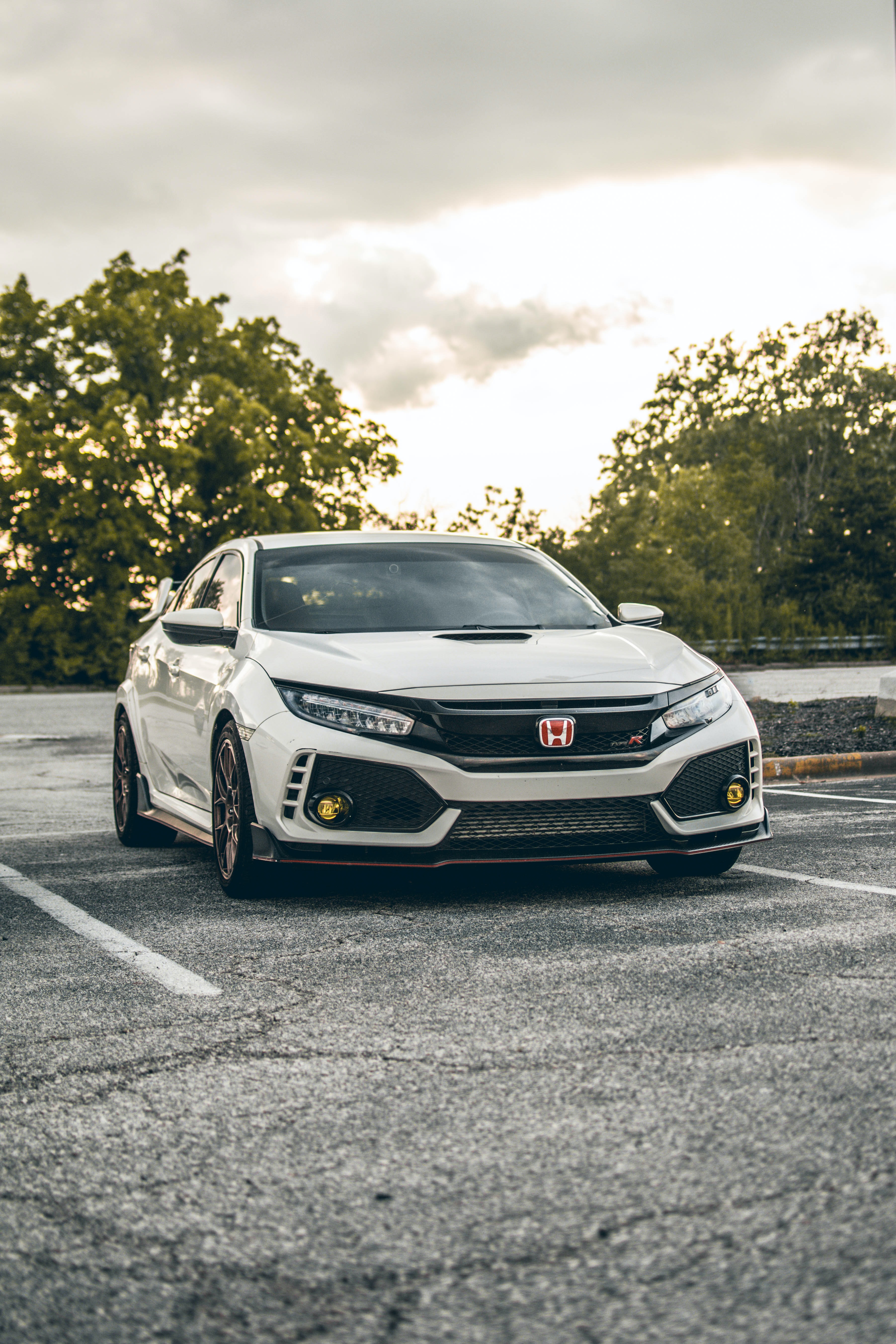 62207 Screensavers and Wallpapers Honda for phone. Download honda, cars, lights, car, front view, headlights, honda type r pictures for free