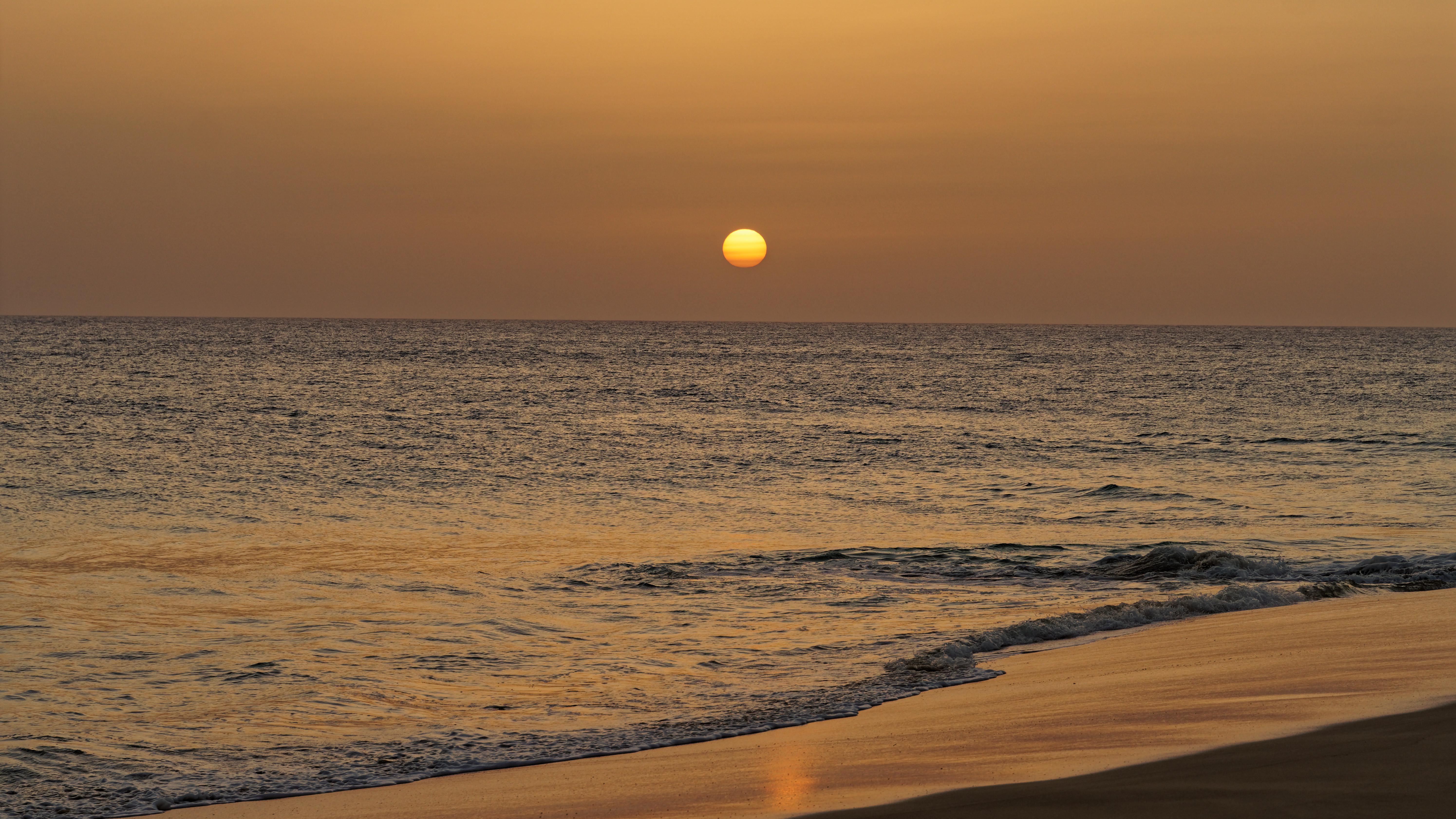 coast, sunset, nature, sun, horizon Phone Background