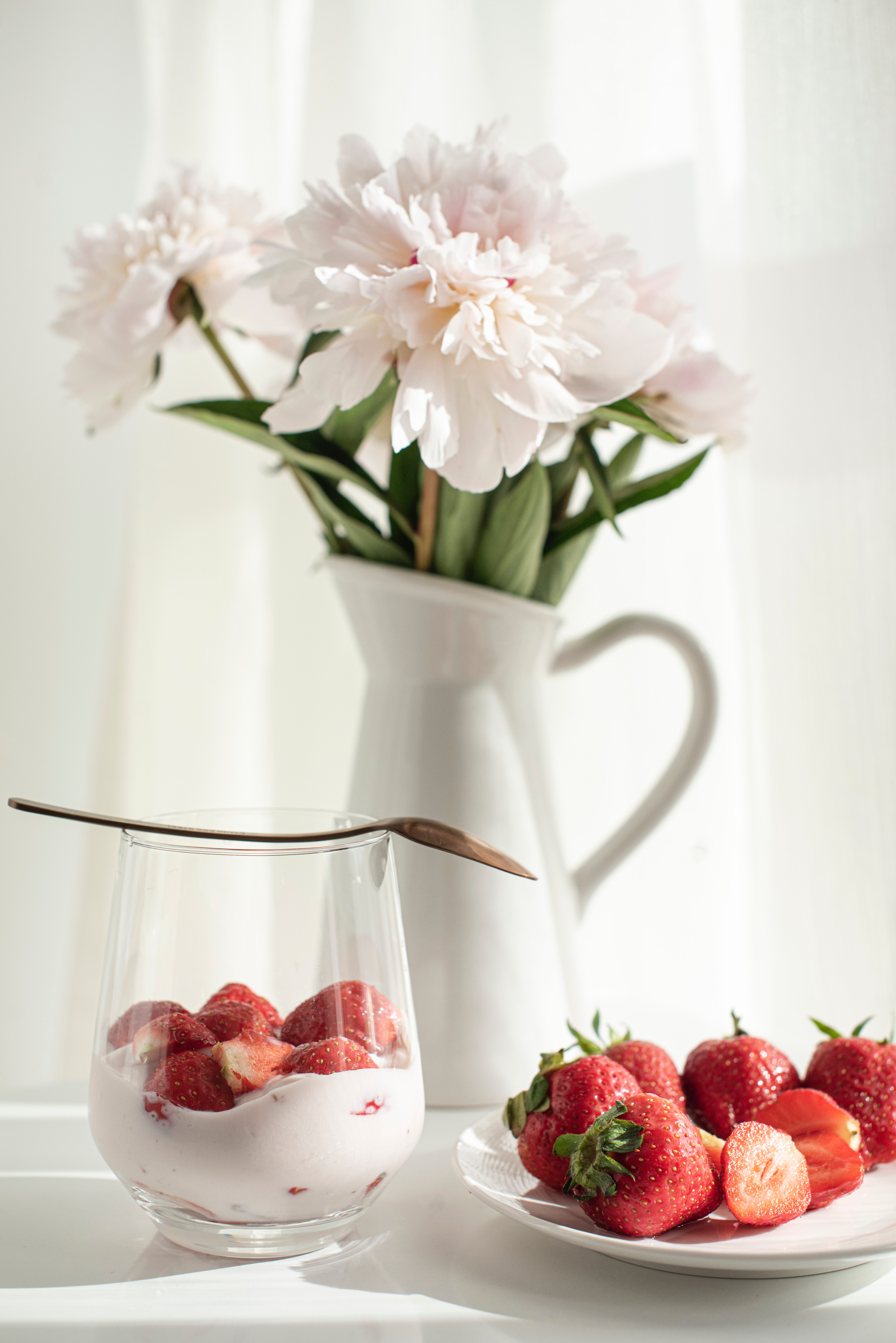 flowers, food, strawberry, peonies, desert cell phone wallpapers
