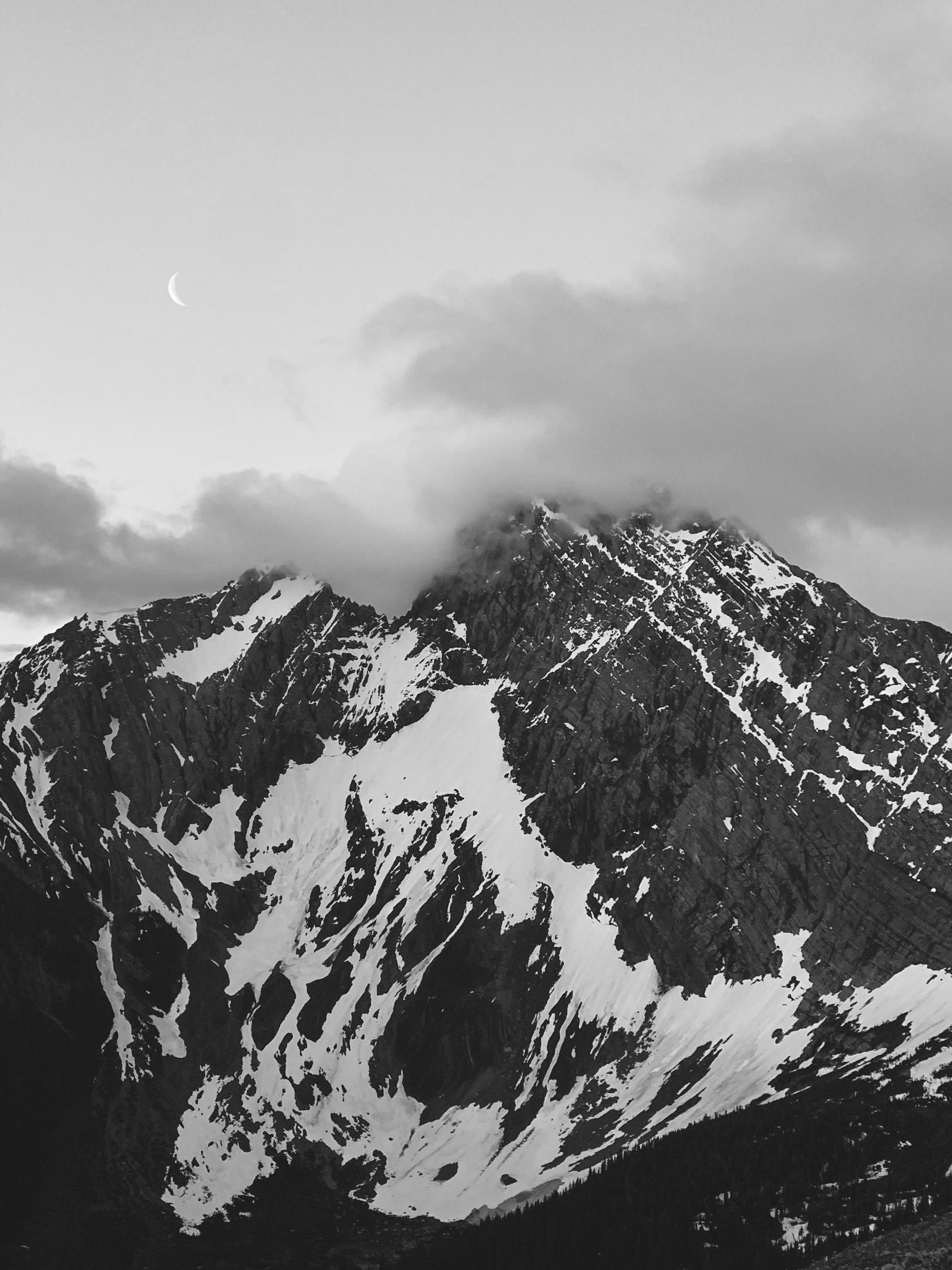 chb, nature, mountains, fog, month, bw 8K