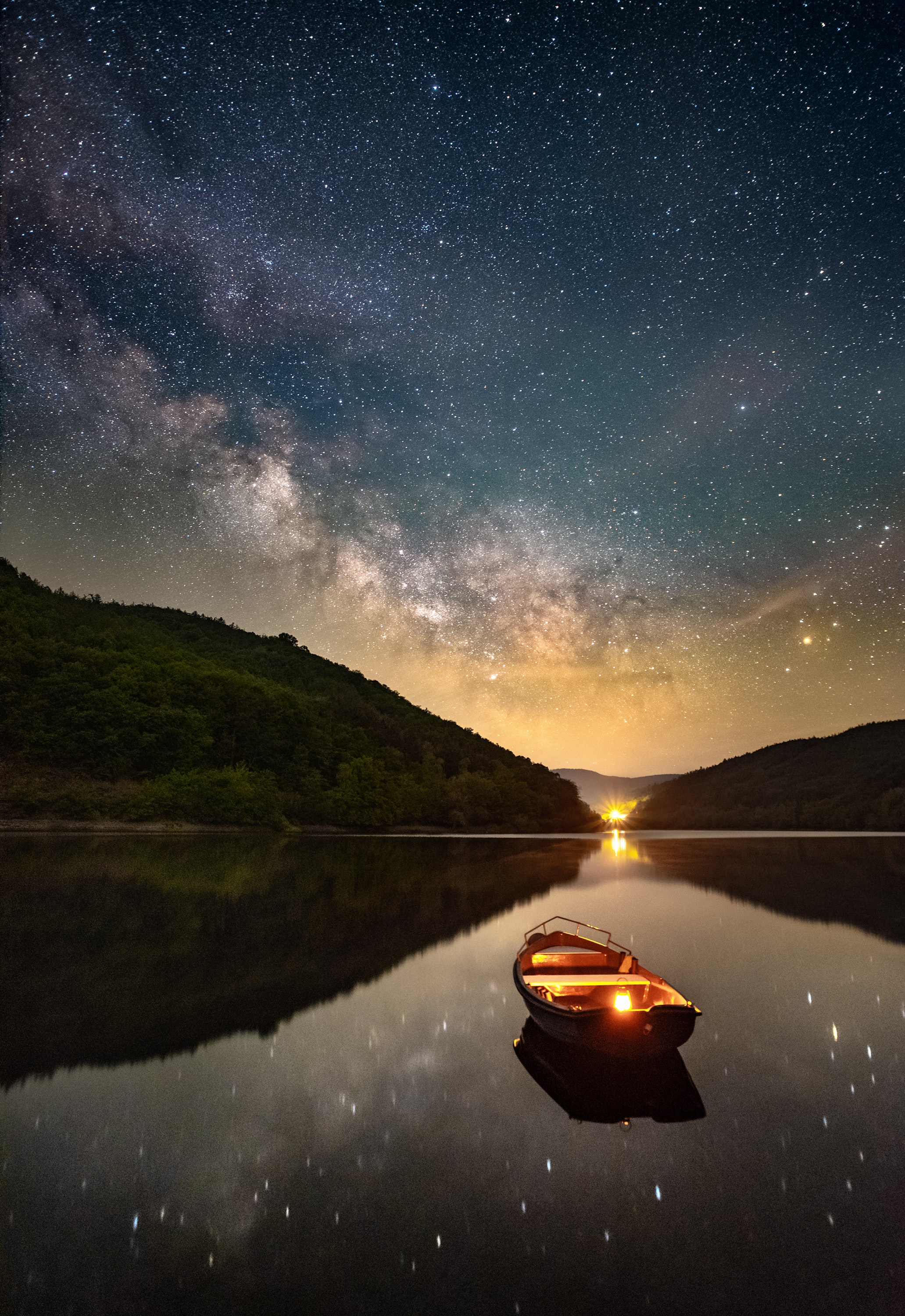 Download mobile wallpaper Boat, Lantern, Reflection, Nature, Starry Sky, Lamp for free.
