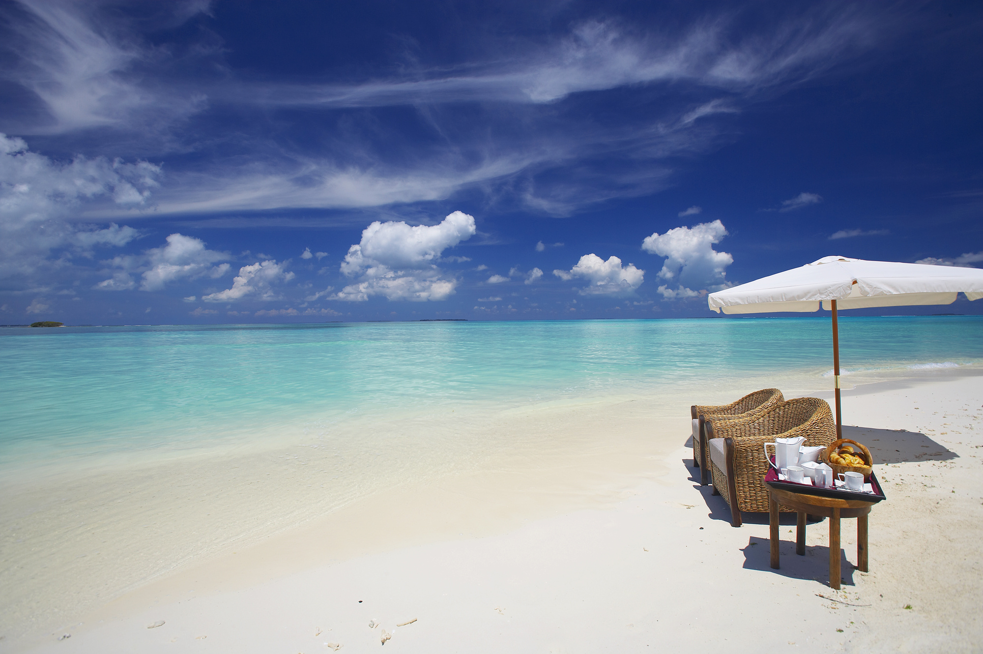 beach, maldives, clouds, water, nature, sand, ocean, umbrella