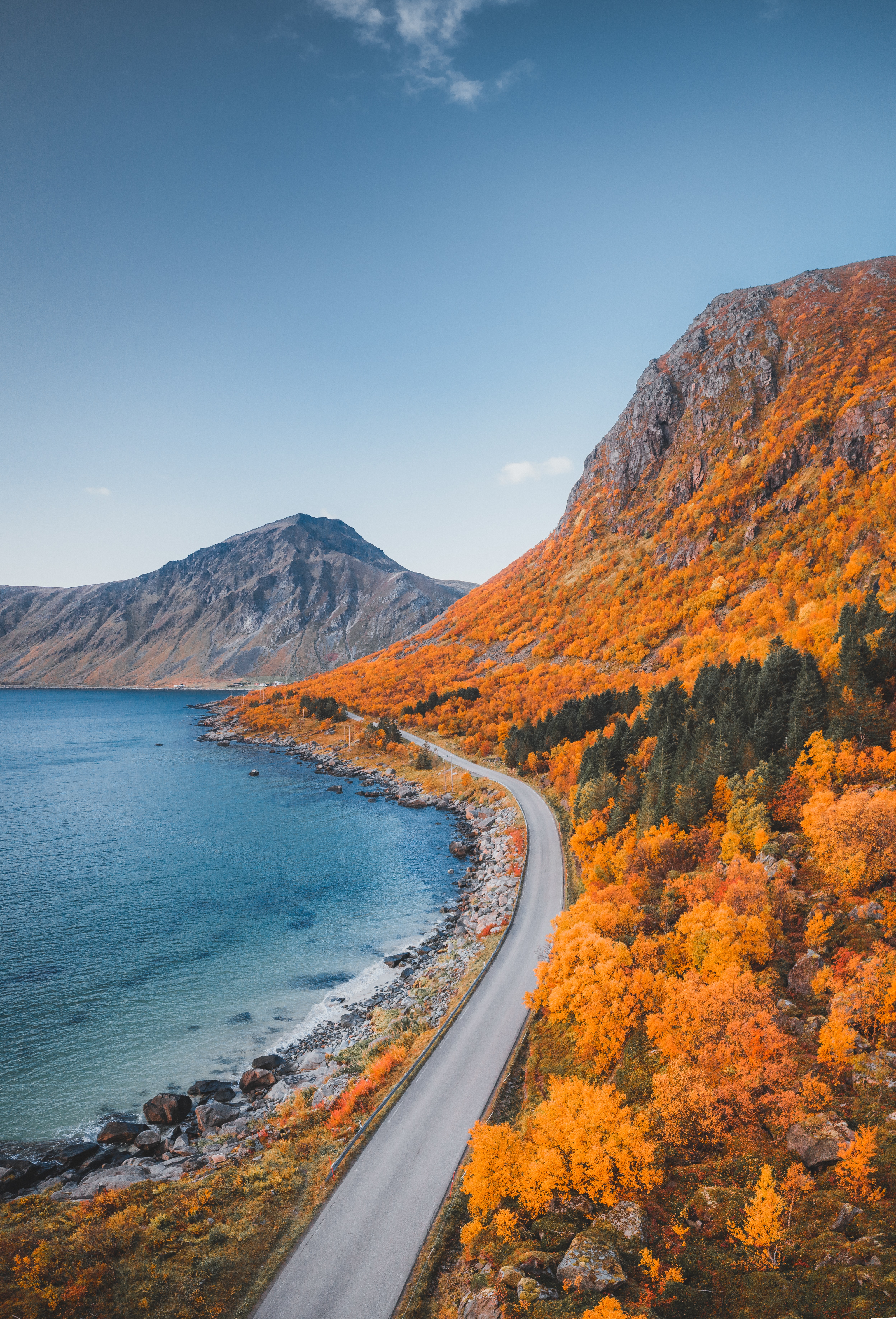 nature, mountains, autumn, coast, road Full HD