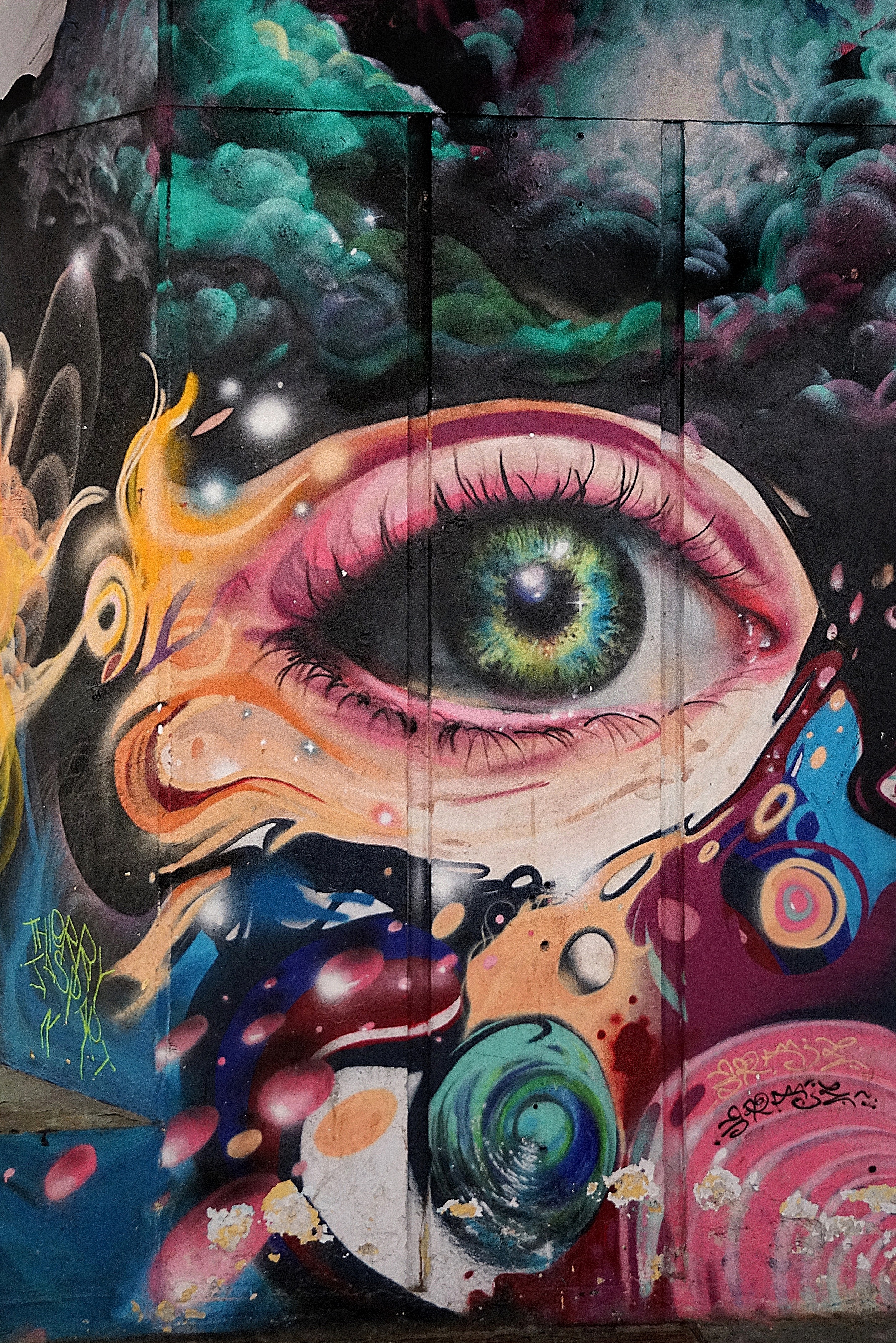 Graffiti eyelash, eye, art, pupil Lock Screen