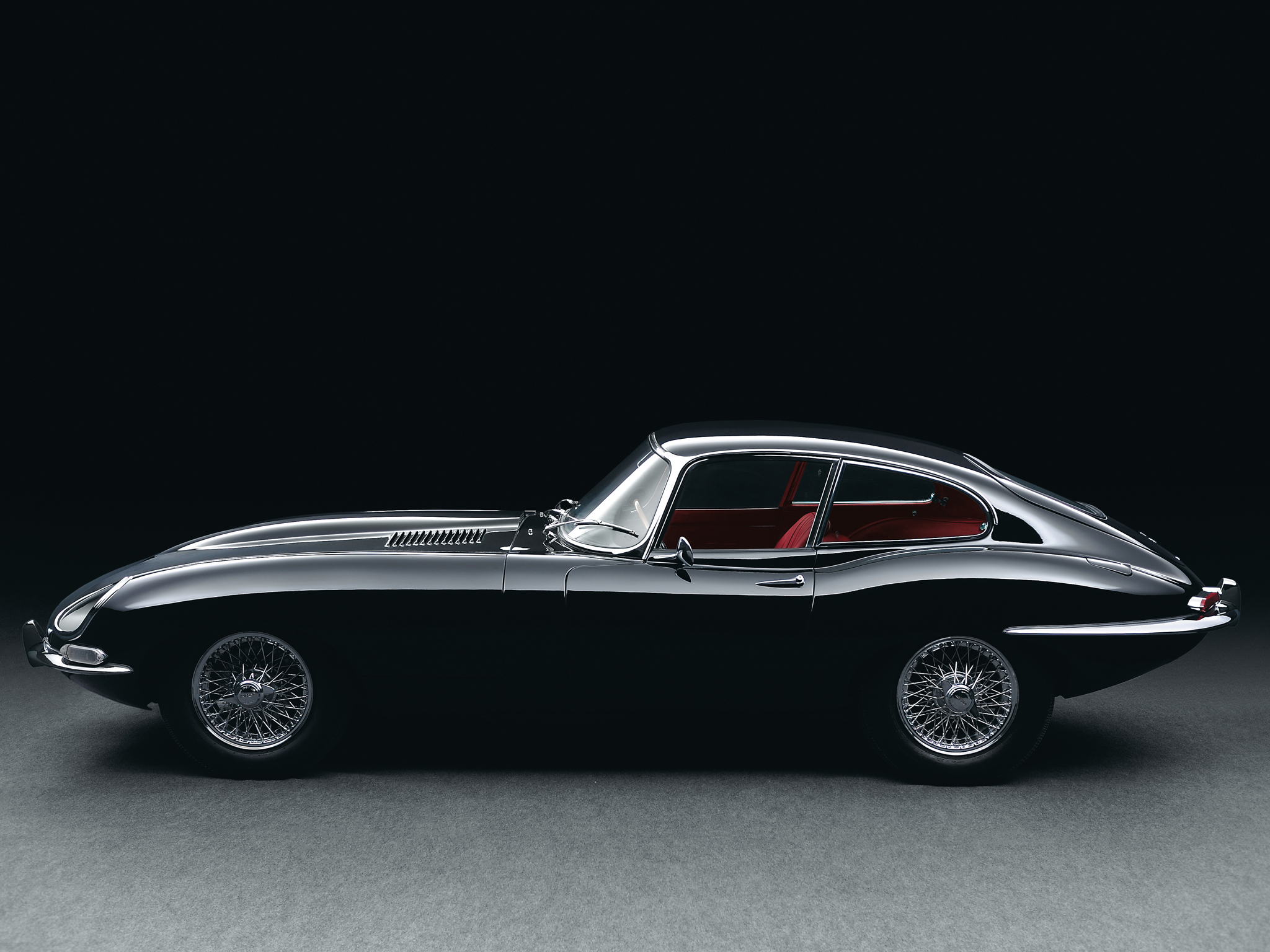 54090 Hintergrundbild herunterladen jaguar, cars, schwarz, das schwarze, seitenansicht, retro, e-typ, 1961 - Bildschirmschoner und Bilder kostenlos
