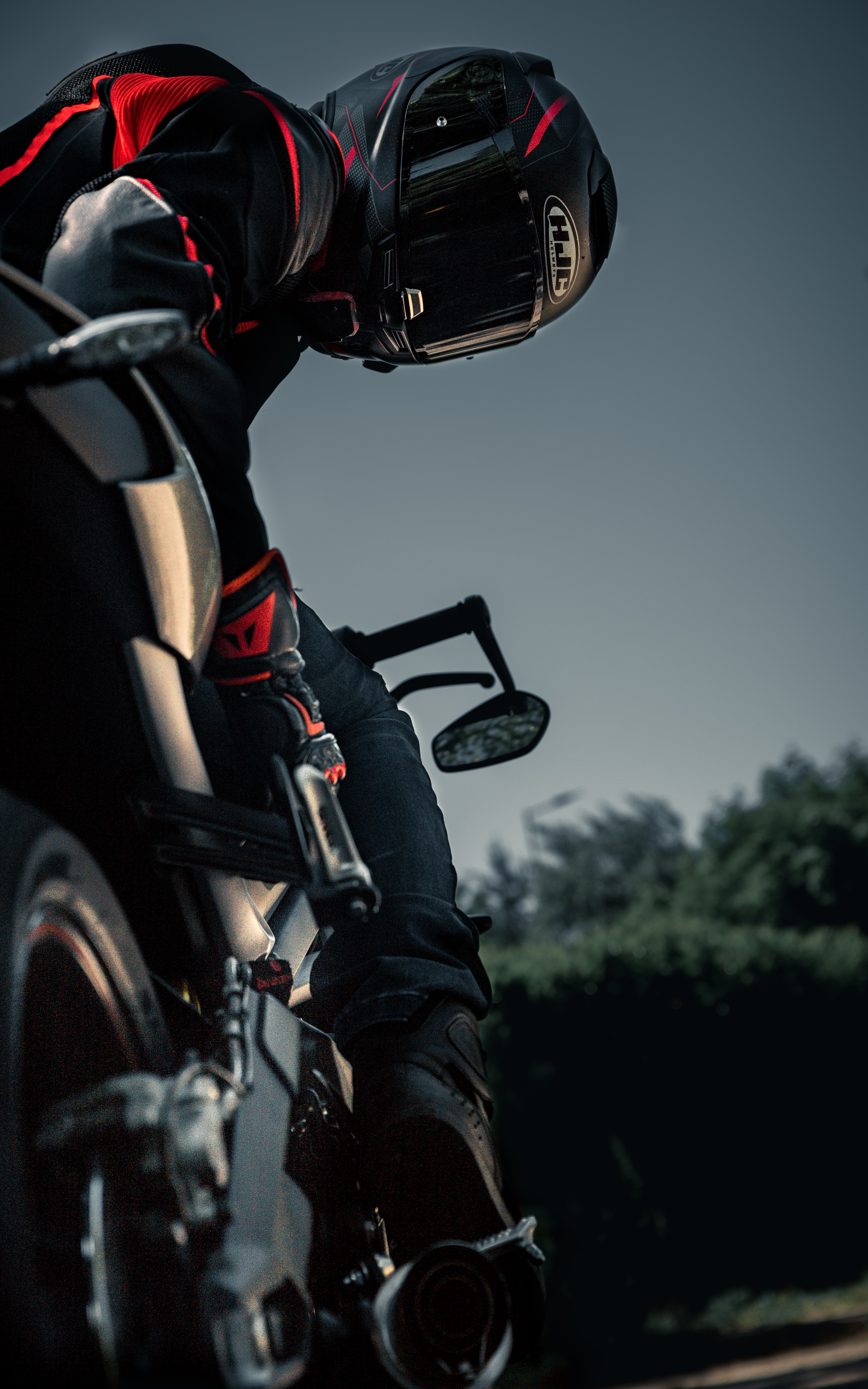 Desktop Backgrounds Motorcycles outfit, motorcyclist, motorcycle, helmet