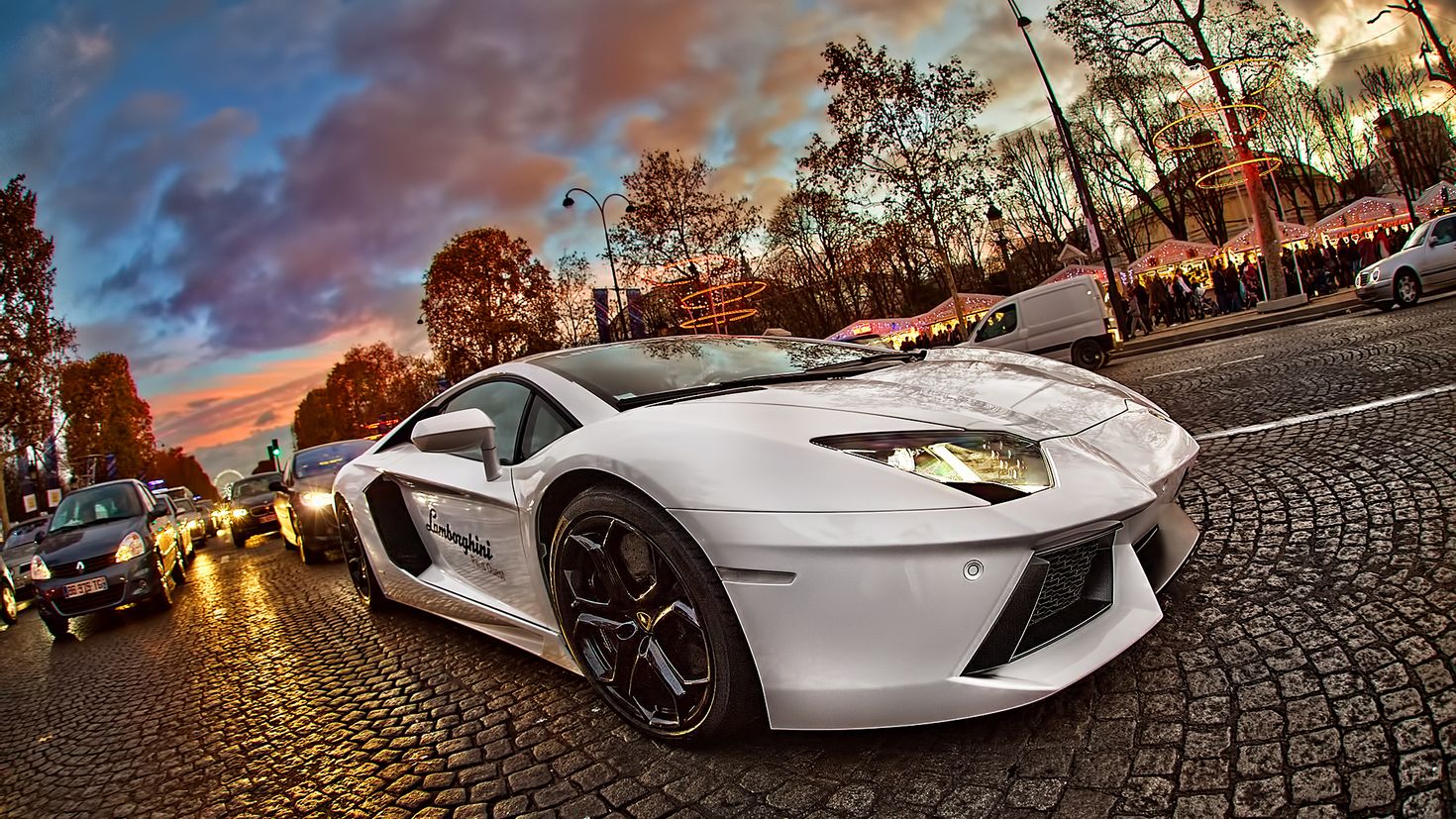 Lamborghini Aventador 2000