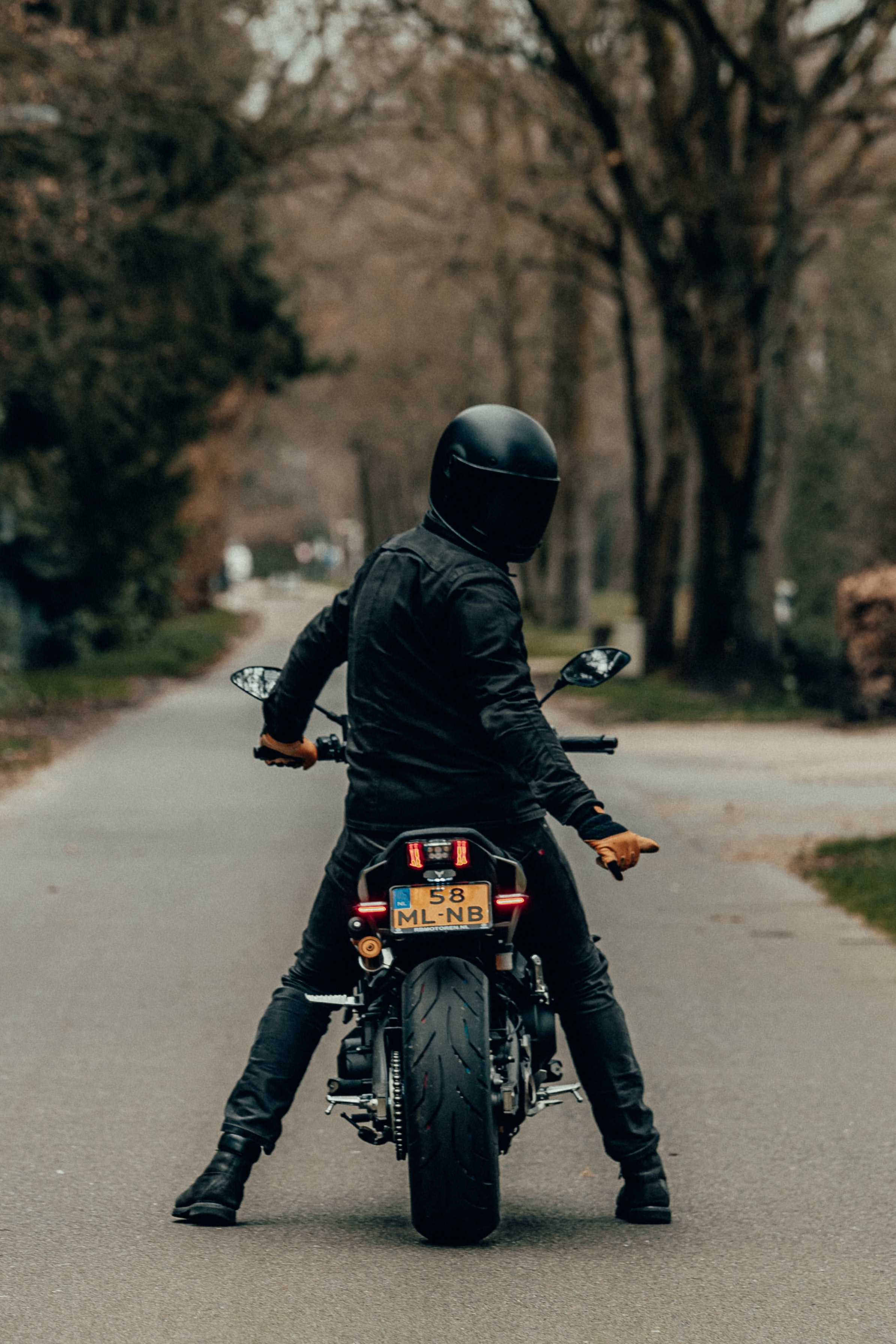 road, motorcyclist, motorcycle, back view Ultrawide Wallpapers