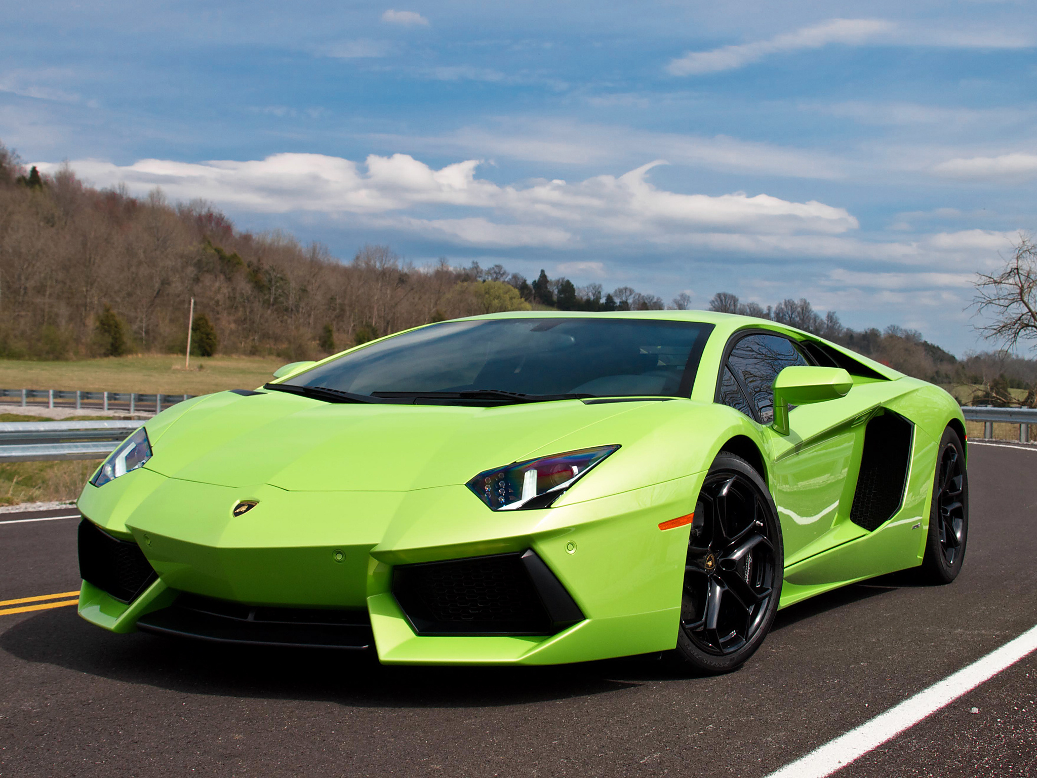 72898 économiseurs d'écran et fonds d'écran Lamborghini Aventador sur votre téléphone. Téléchargez lp700-4, voitures, vert images gratuitement