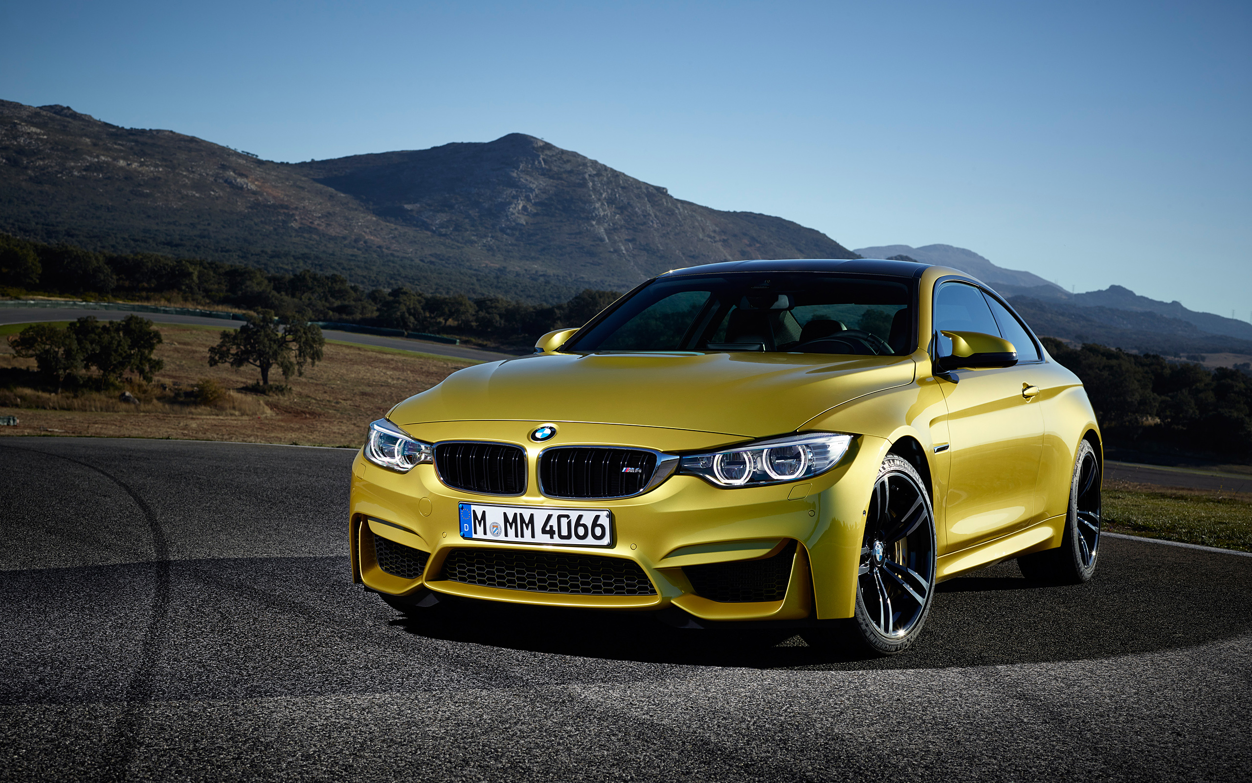 Best Bmw M4 Coupe Full HD Wallpaper