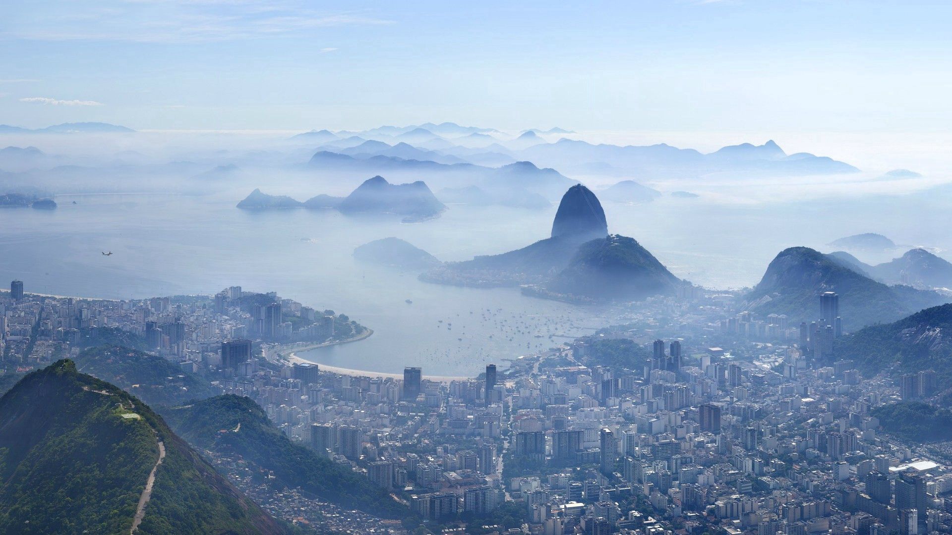 136769 Bildschirmschoner und Hintergrundbilder Rio De Janeiro auf Ihrem Telefon. Laden Sie nebel, blick von oben, städte, panorama Bilder kostenlos herunter