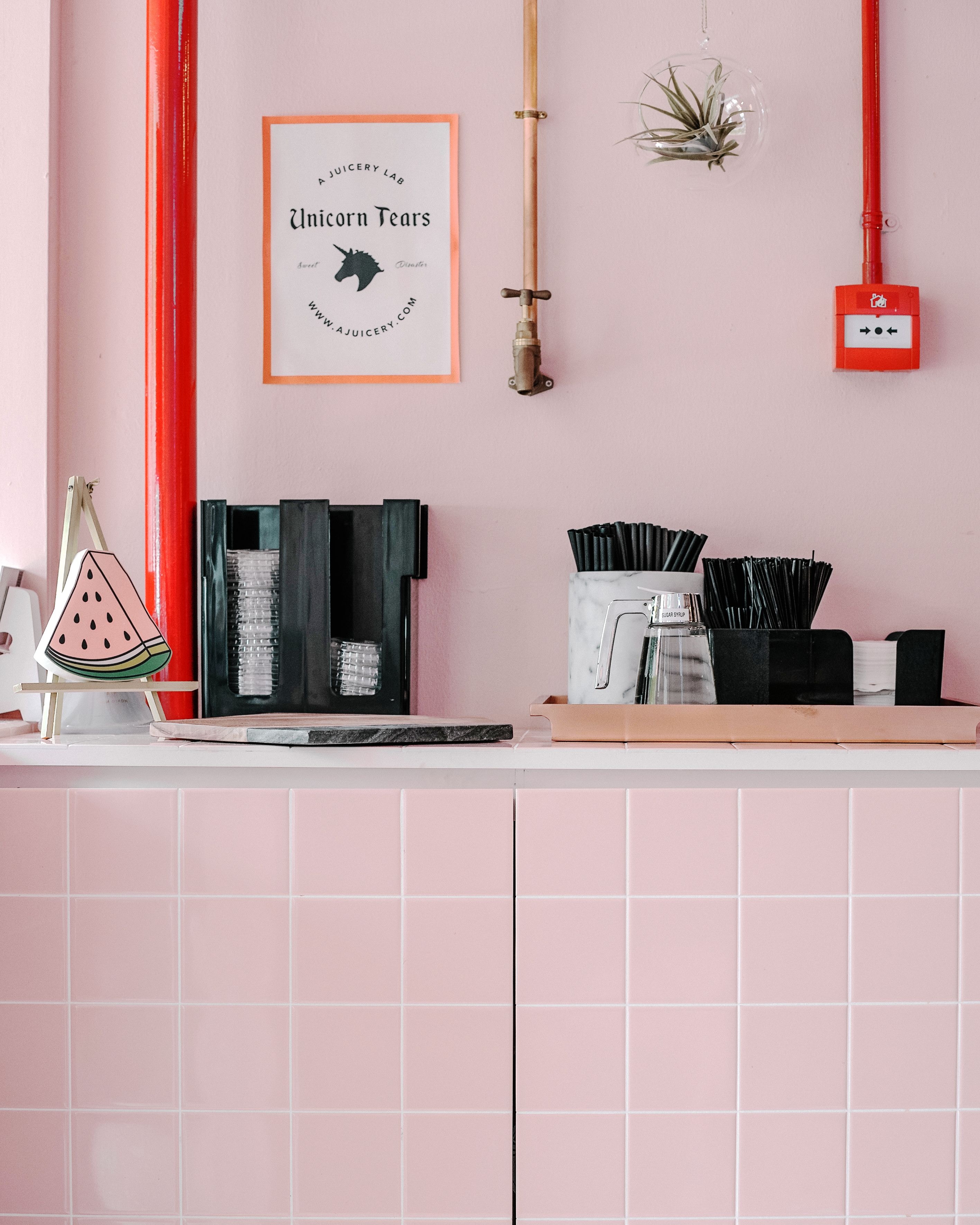 vertical wallpaper design, pink, interior, tablewares, miscellanea, miscellaneous, shelf