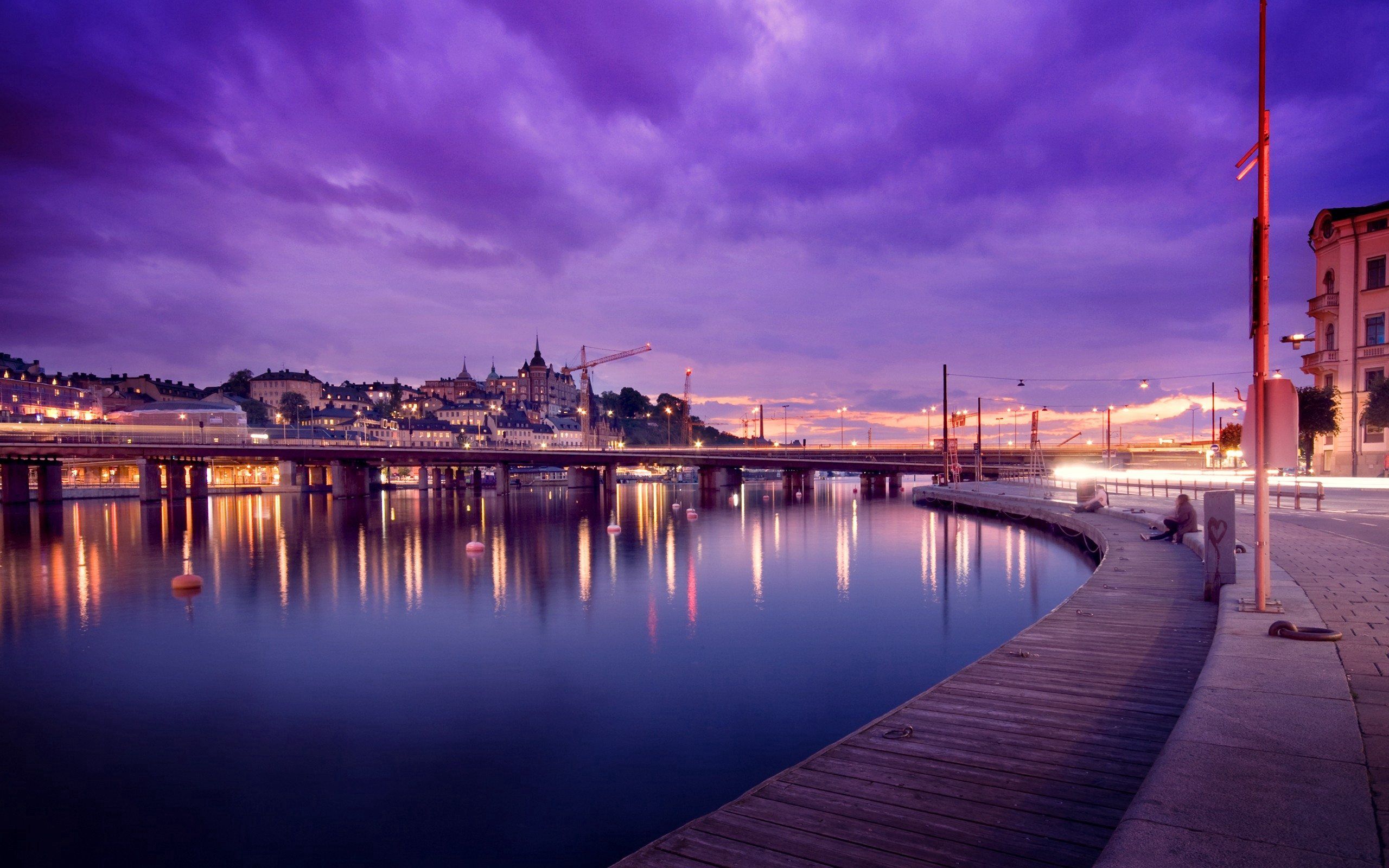 Laden Sie das Ufer, Städte, Menschen, Stadt, Bank, Stockholm, Schweden-Bild kostenlos auf Ihren PC-Desktop herunter