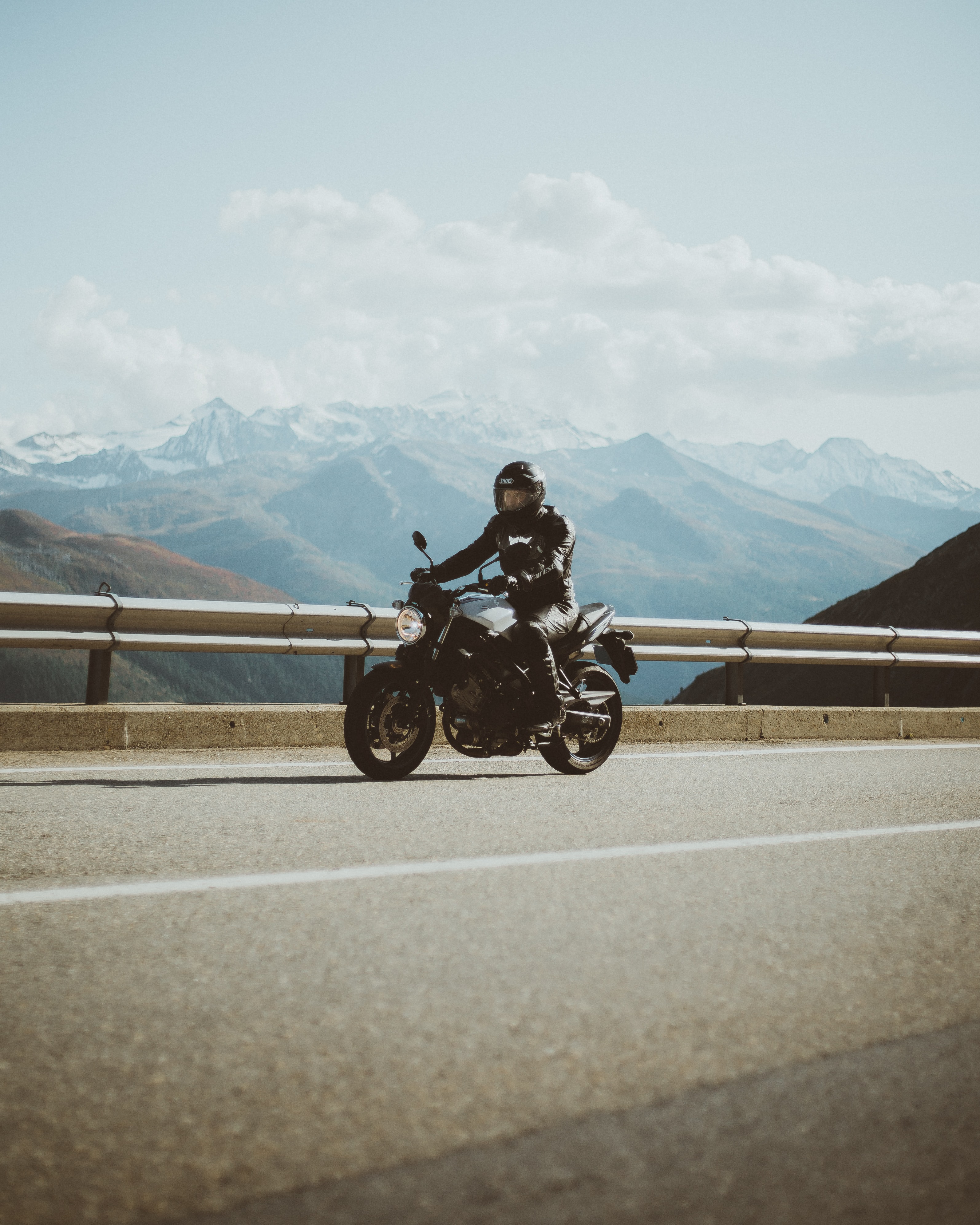 63347 Screensavers and Wallpapers Motorcyclist for phone. Download mountains, motorcycles, road, motorcyclist, motorcycle pictures for free