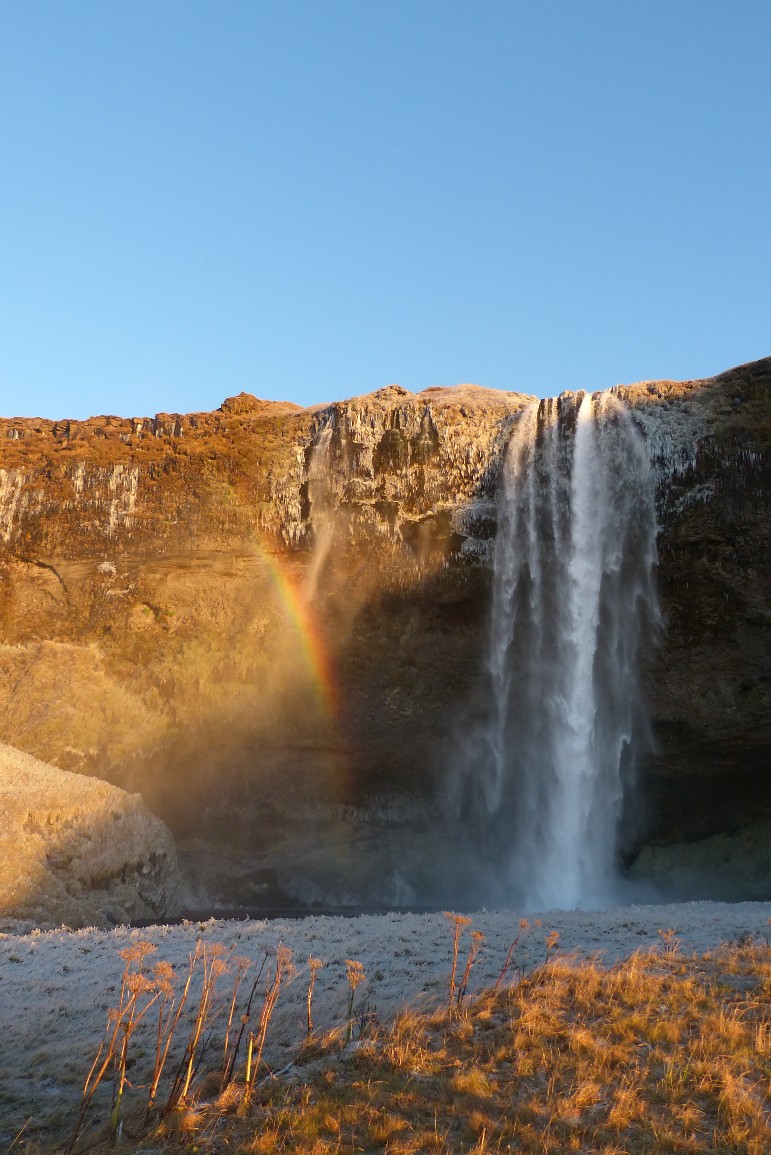 Laden Sie das Regenbogen, Wasserfall, Natur, Wasser, Felsen, Rock-Bild kostenlos auf Ihren PC-Desktop herunter