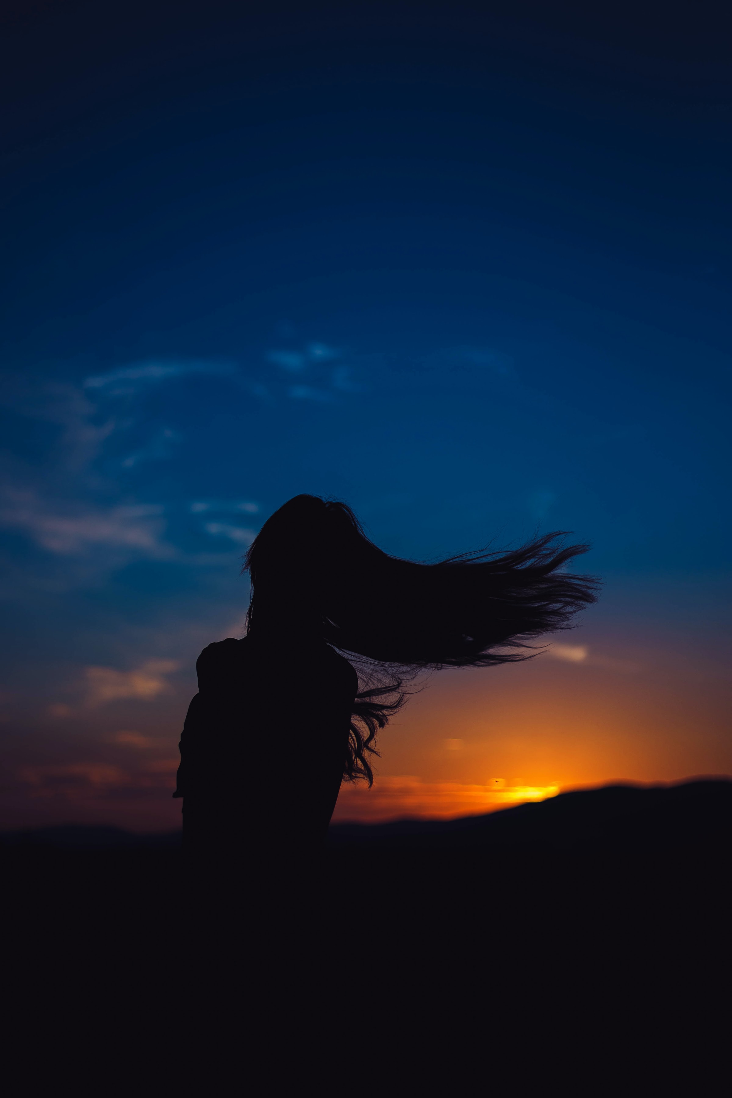 girl, sunset, dark, silhouette, traffic, movement, hair phone background
