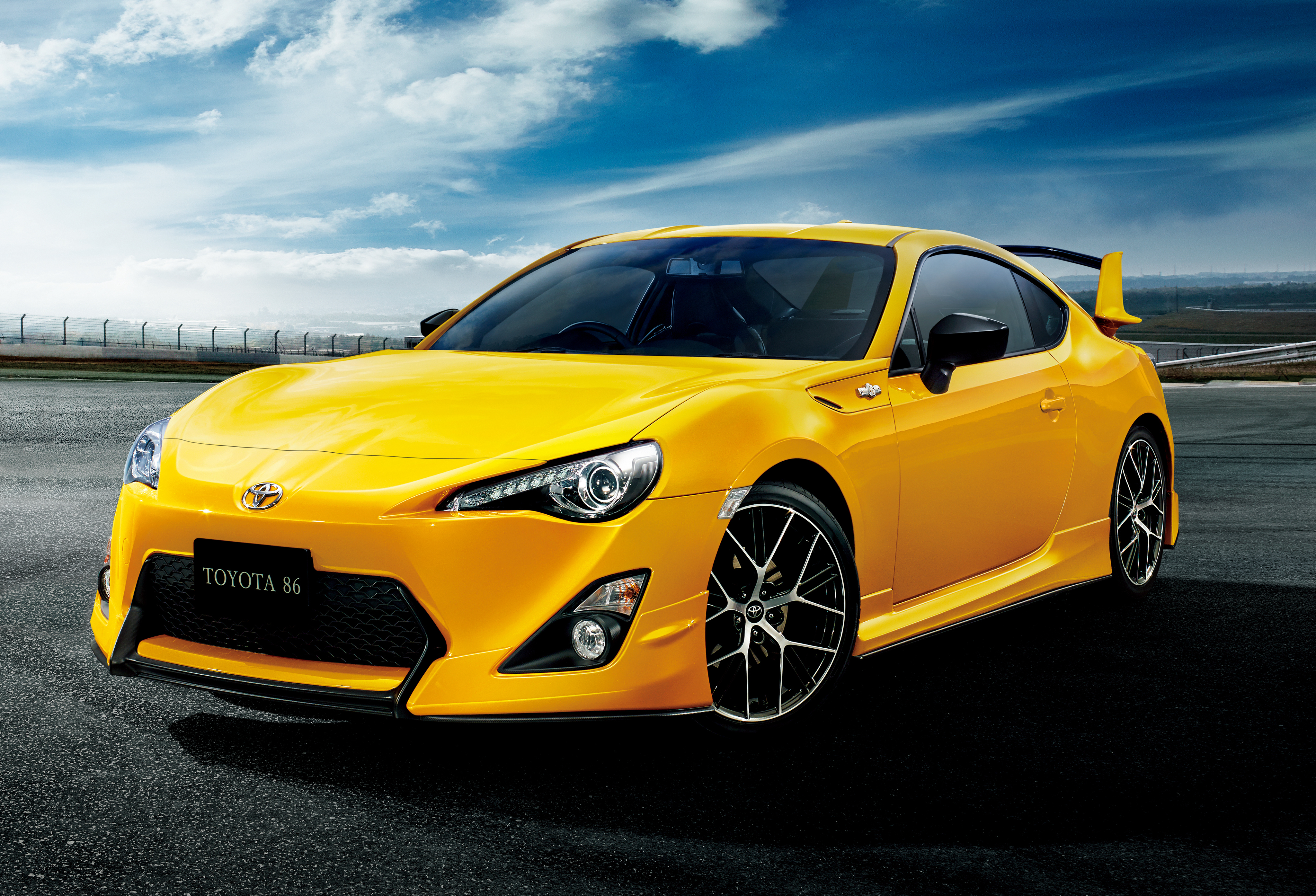 111866 download wallpaper toyota, cars, yellow, gt86, 2015 screensavers and pictures for free
