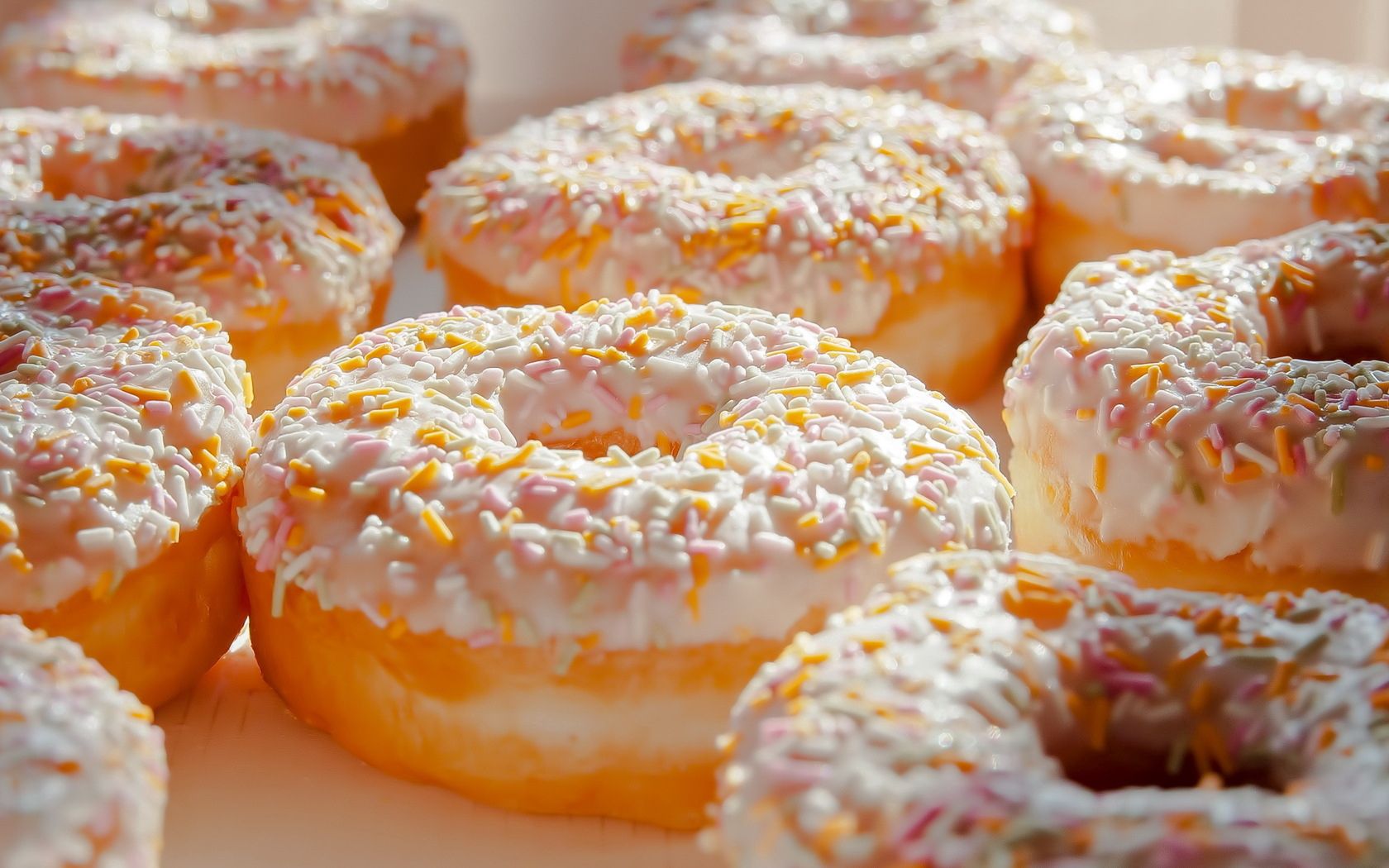 69727 download wallpaper food, macro, sweet, donuts, sprinkling, sprinkle screensavers and pictures for free