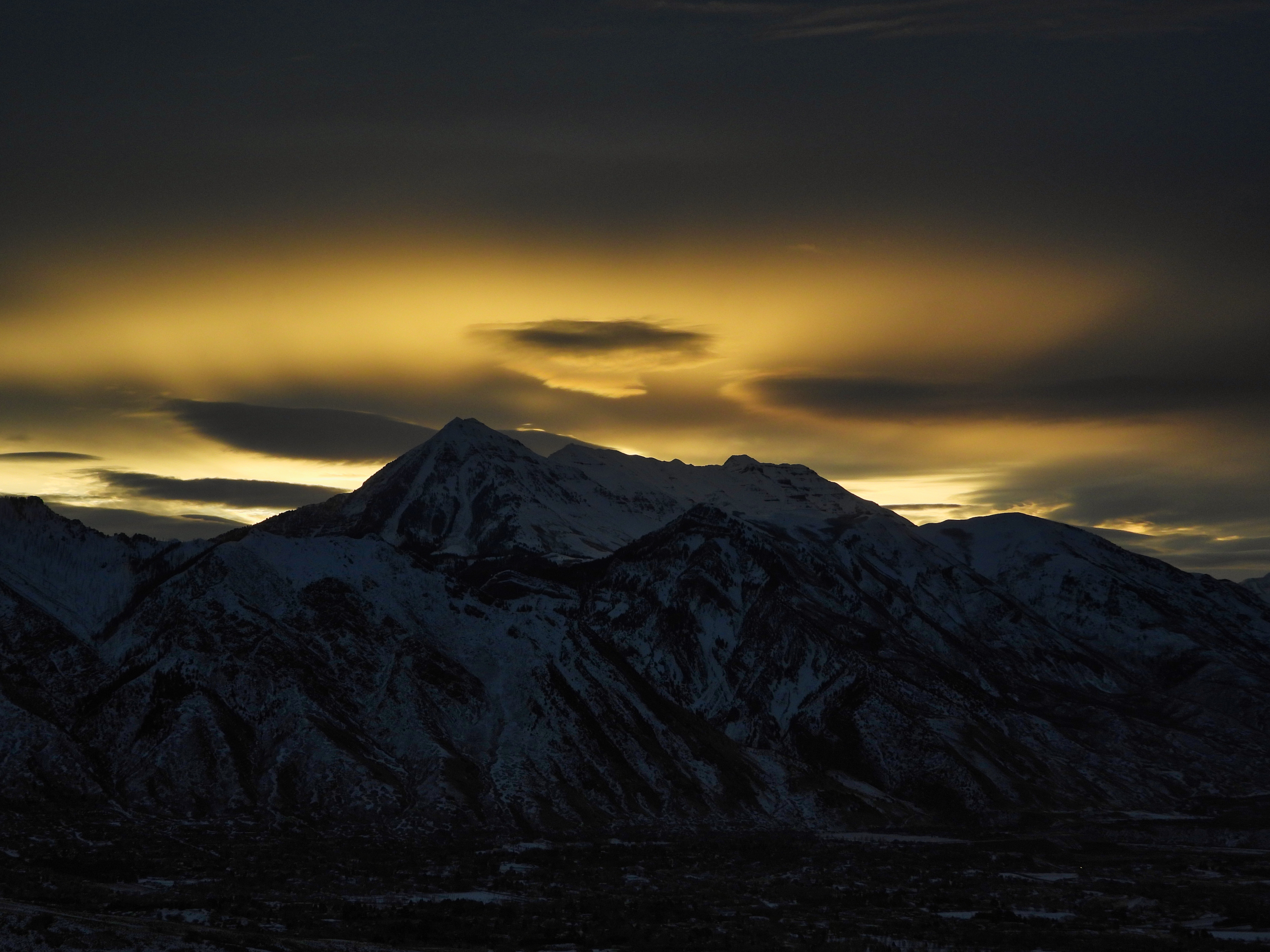 Laden Sie das Natur, Sunset, Mountains, Scheitel, Nach Oben, Schneebedeckt, Snowbound-Bild kostenlos auf Ihren PC-Desktop herunter