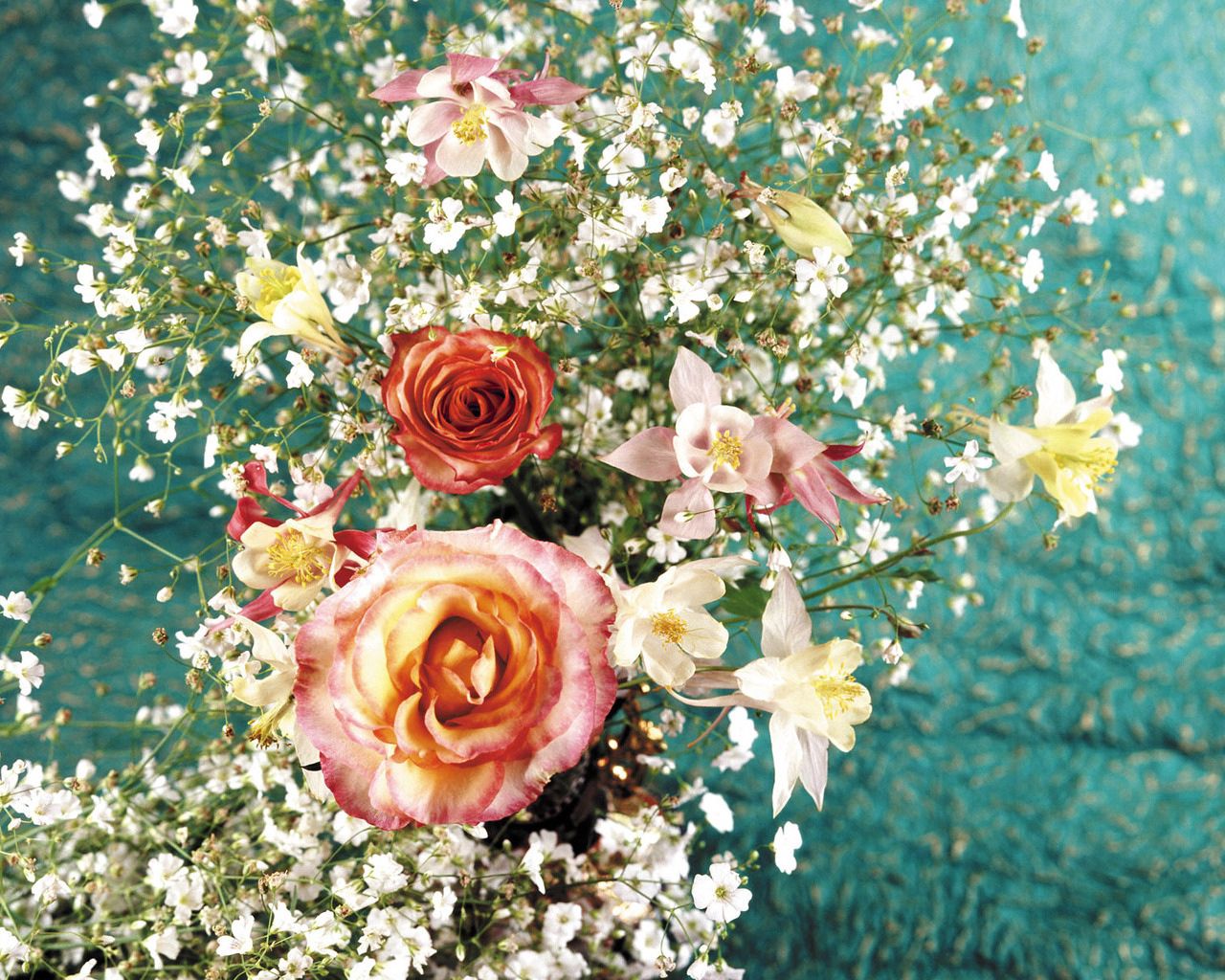 Handy-Wallpaper Blumen, Roses, Schönheit, Komposition, Zusammensetzung kostenlos herunterladen.