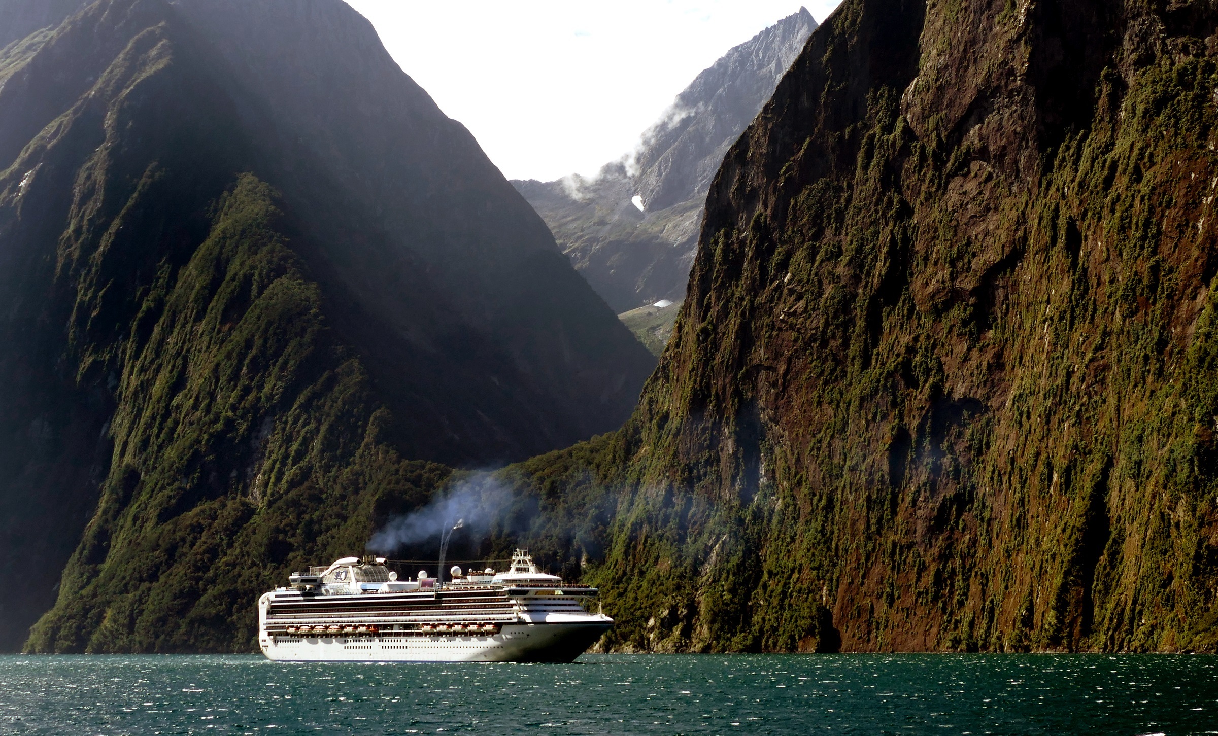 113190 Hintergrundbild herunterladen natur, neuseeland, ozean, schiff, schiffes, kreuzfahrtschiff - Bildschirmschoner und Bilder kostenlos