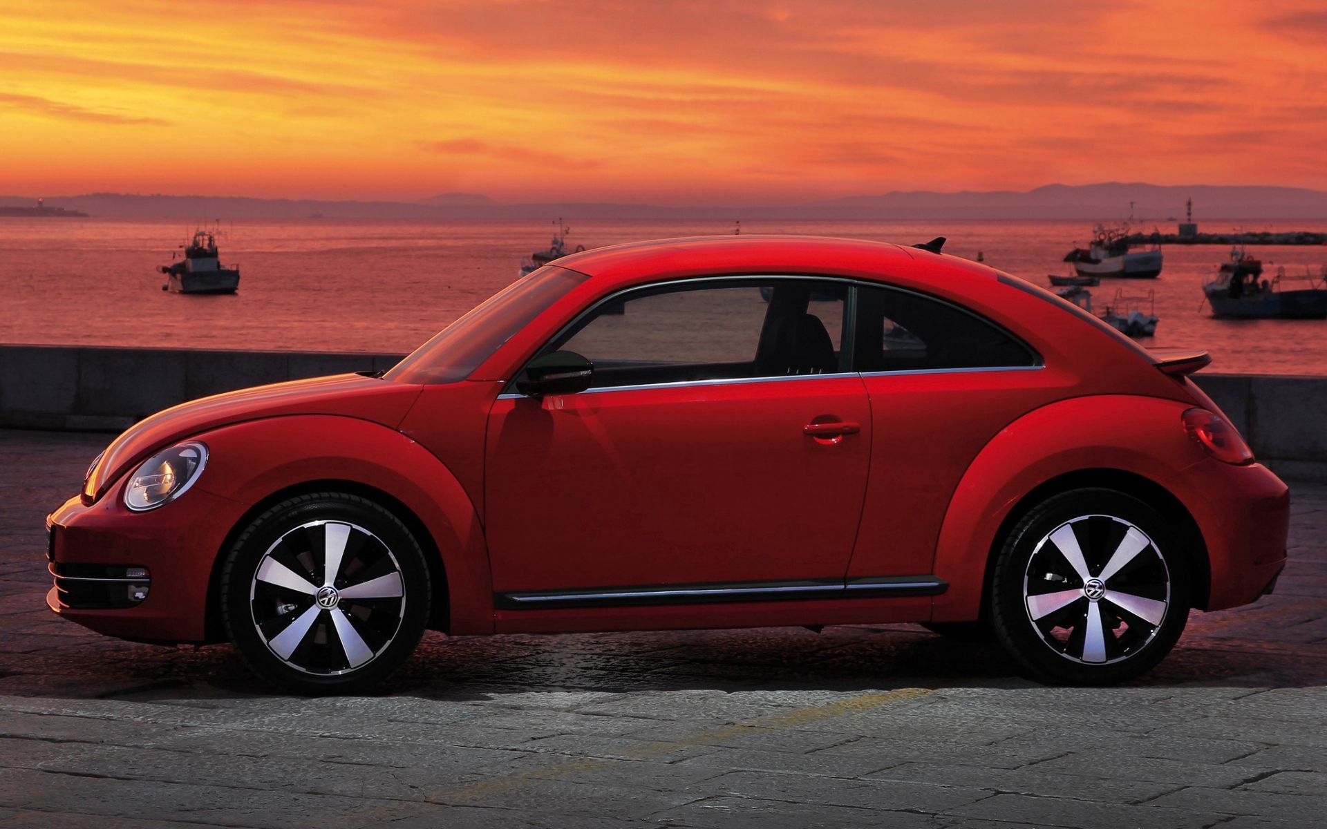 100901 Bildschirmschoner und Hintergrundbilder Volkswagen auf Ihrem Telefon. Laden Sie rot, cars, seitenansicht, fusca Bilder kostenlos herunter