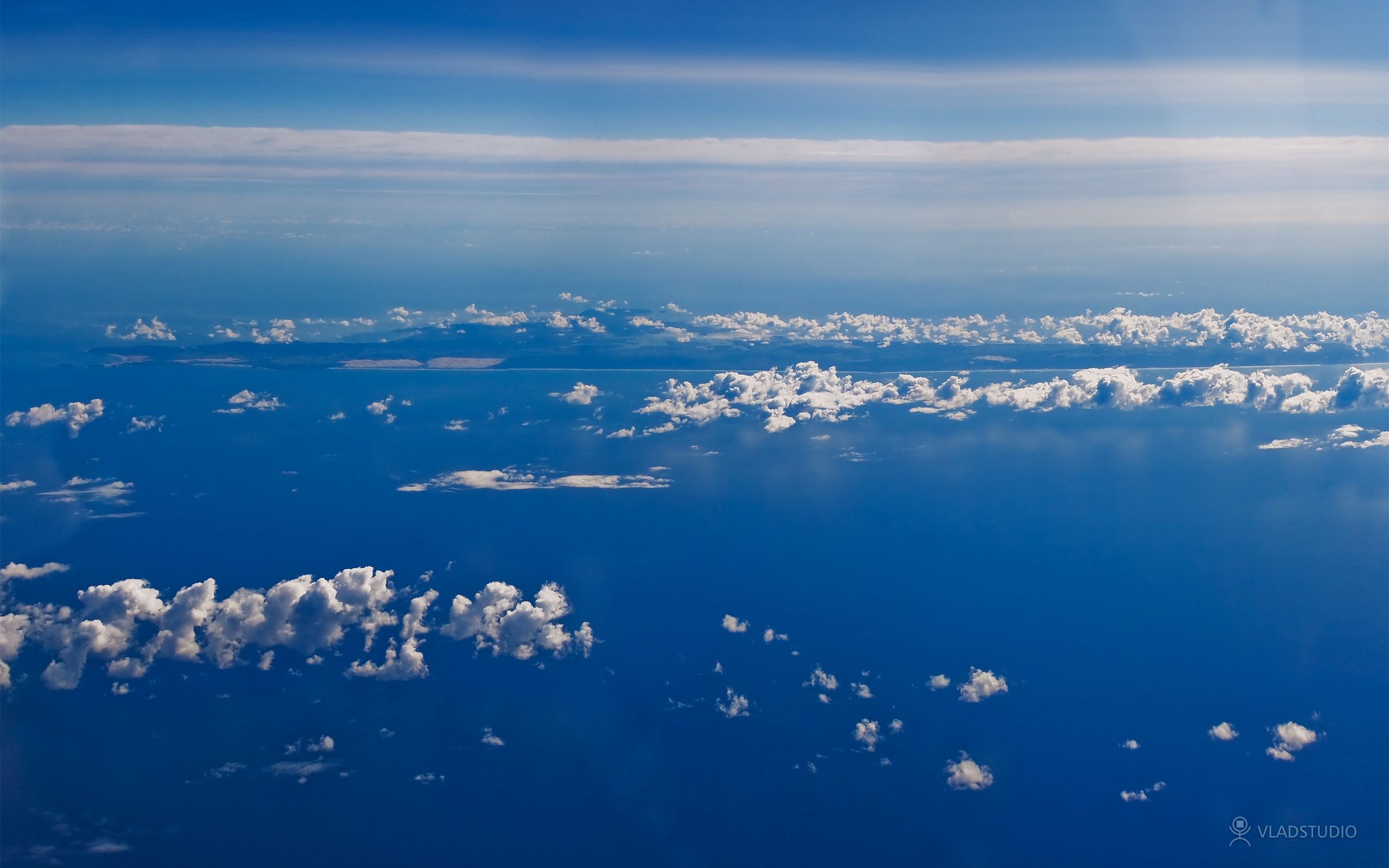 Widescreen image blue, nature, flight, clouds