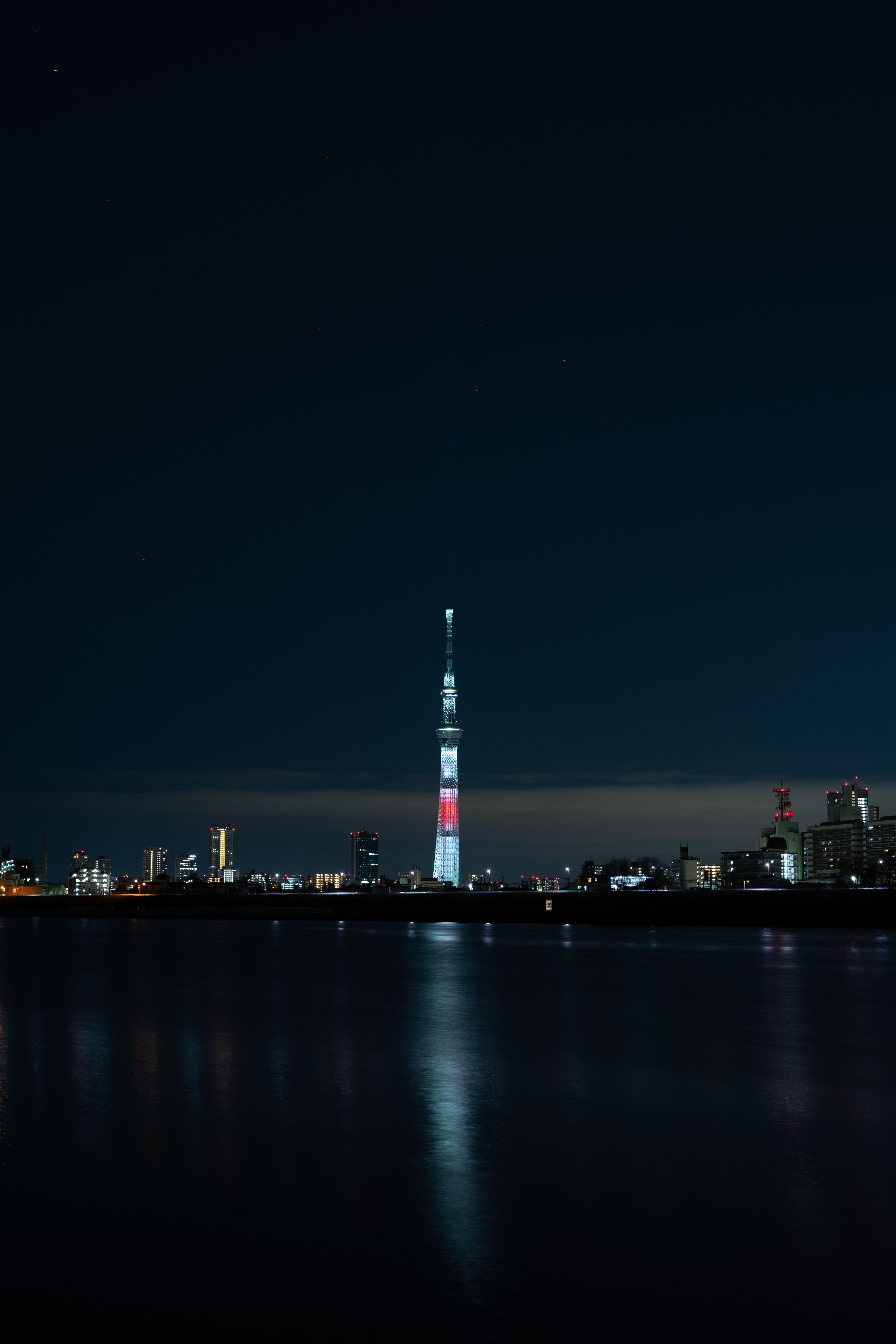 panorama, tokyo, night city, tower home screen for smartphone