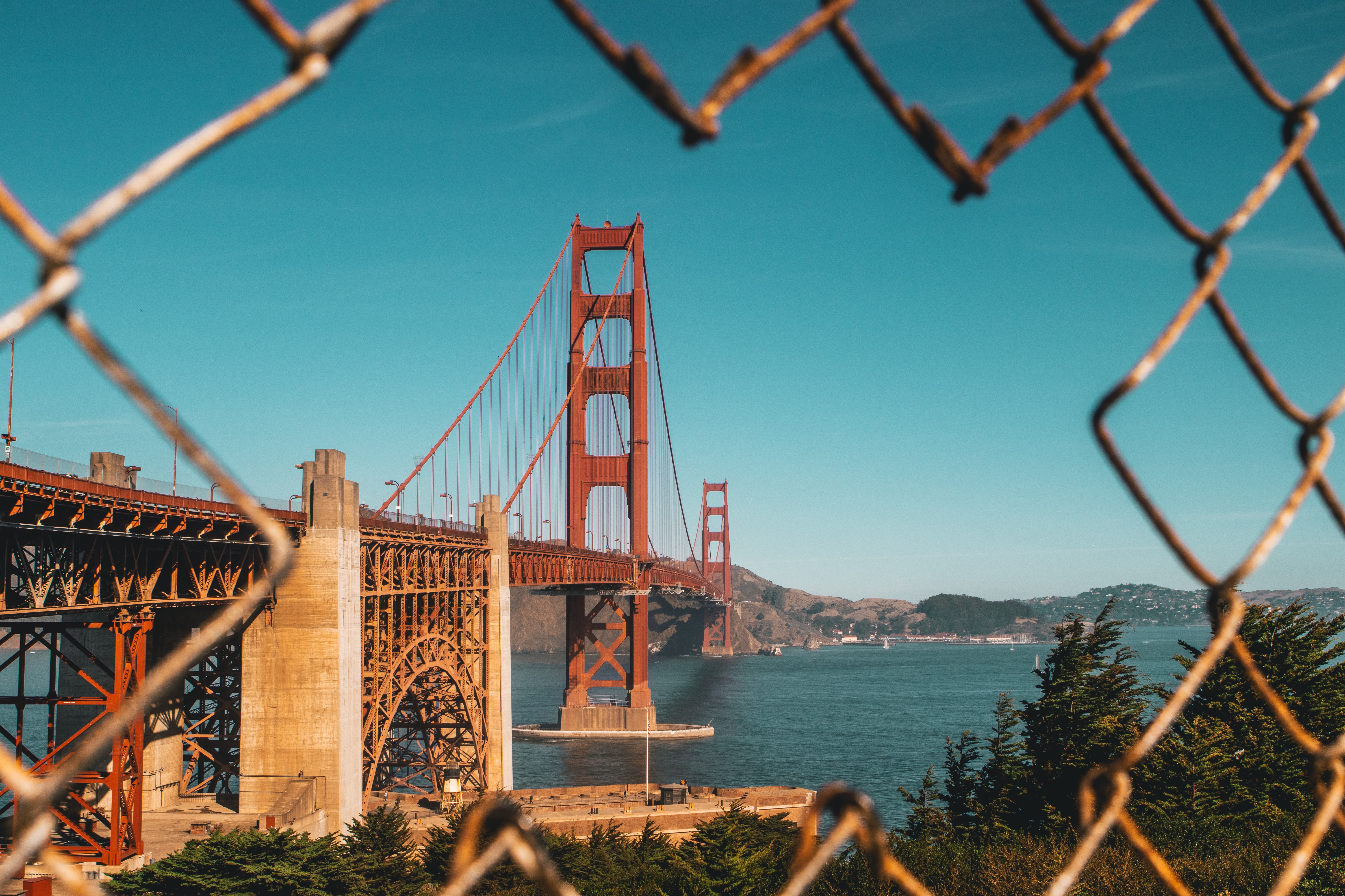 San Francisco cities, design, bridge, construction Lock Screen