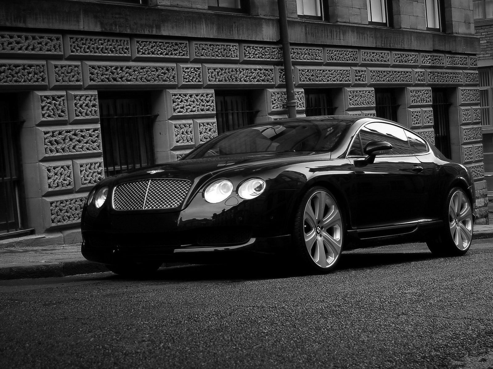 10377 Screensavers and Wallpapers Bentley for phone. Download transport, auto, bentley, gray pictures for free