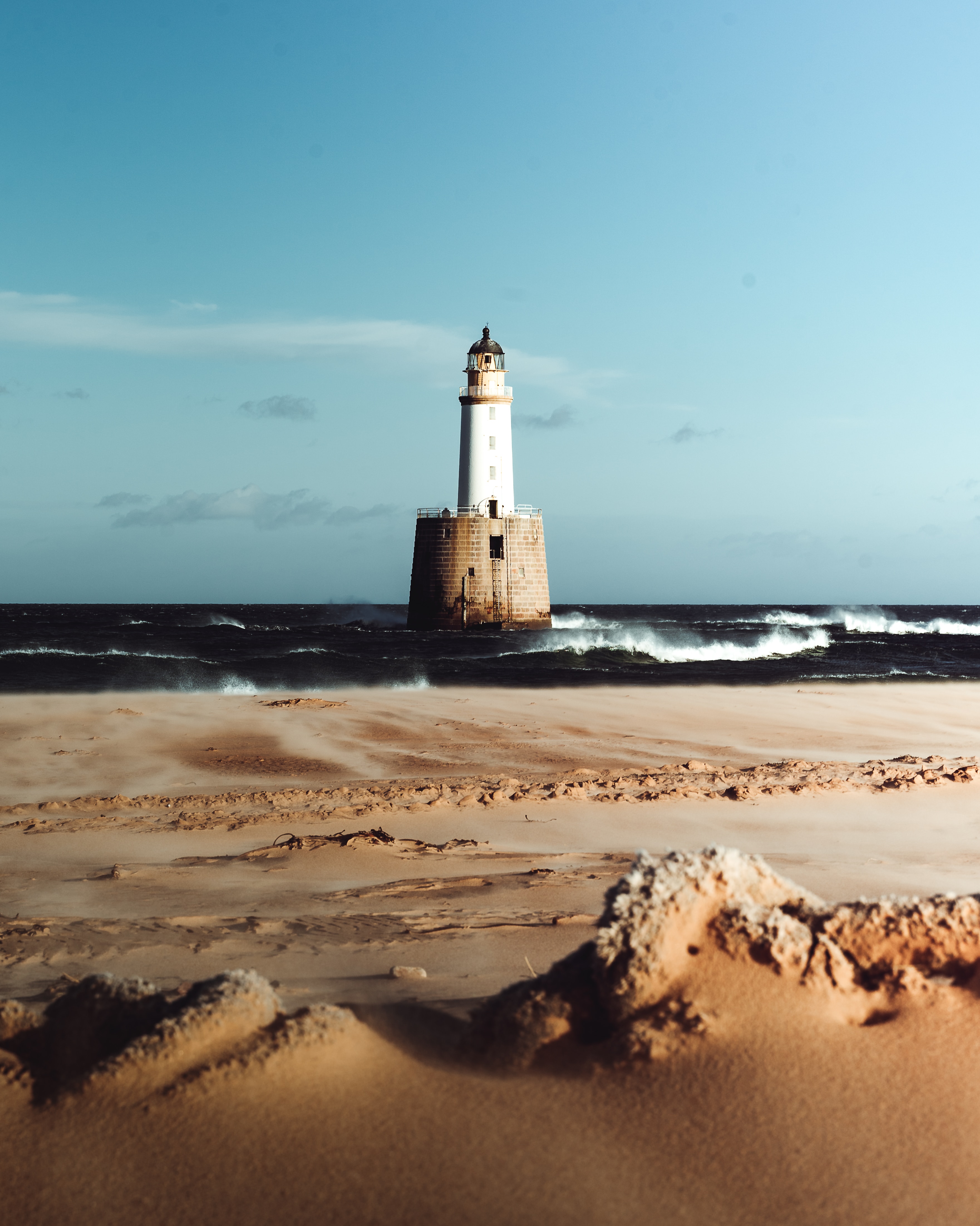 75477 Hintergrundbild herunterladen sand, natur, sea, waves, surfen, horizont, leuchtturm - Bildschirmschoner und Bilder kostenlos