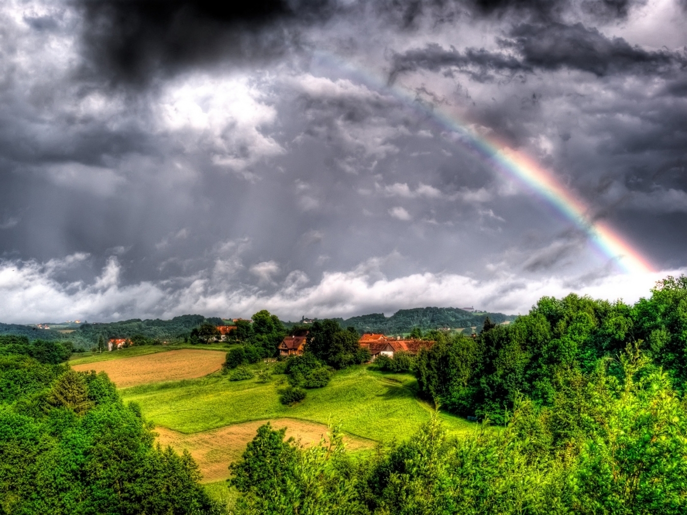 28718 Bild herunterladen regenbogen, landschaft, clouds - Hintergrundbilder und Bildschirmschoner kostenlos