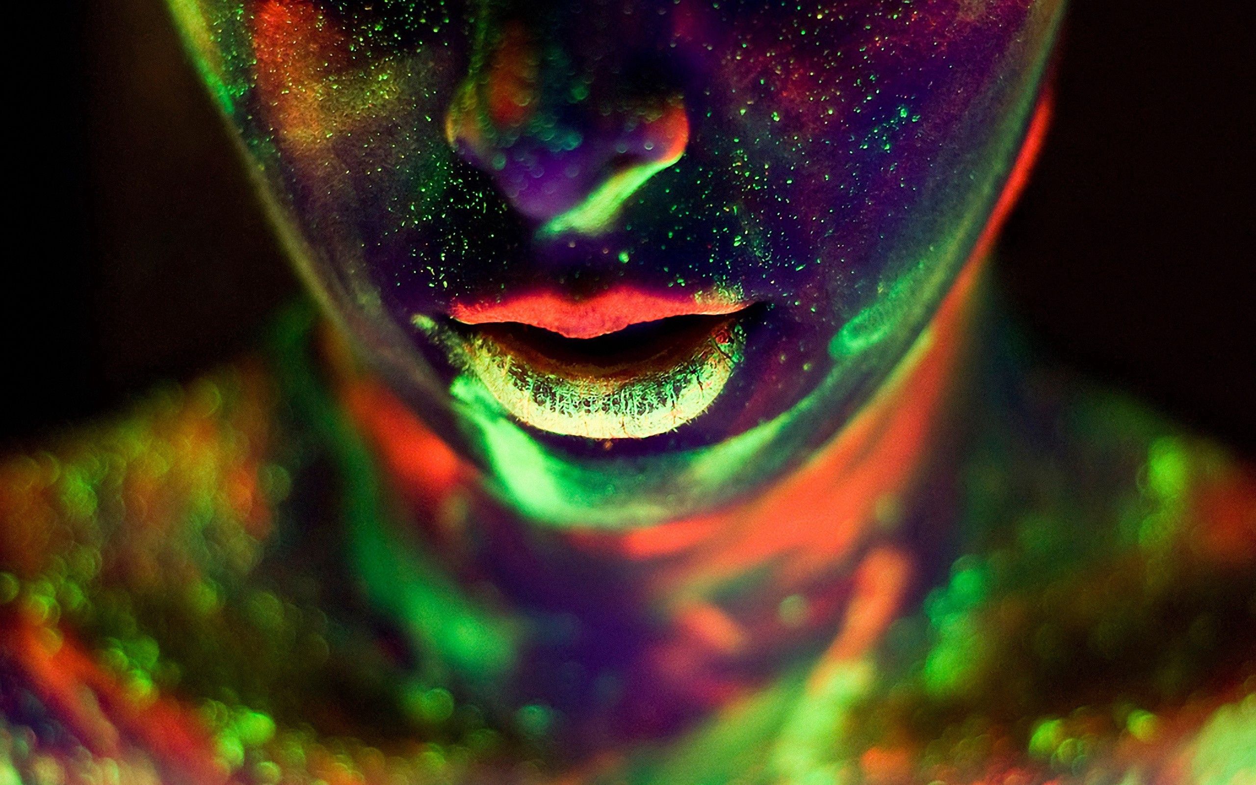 creative, face, abstract, stains, spots, lips, makeup iphone wallpaper