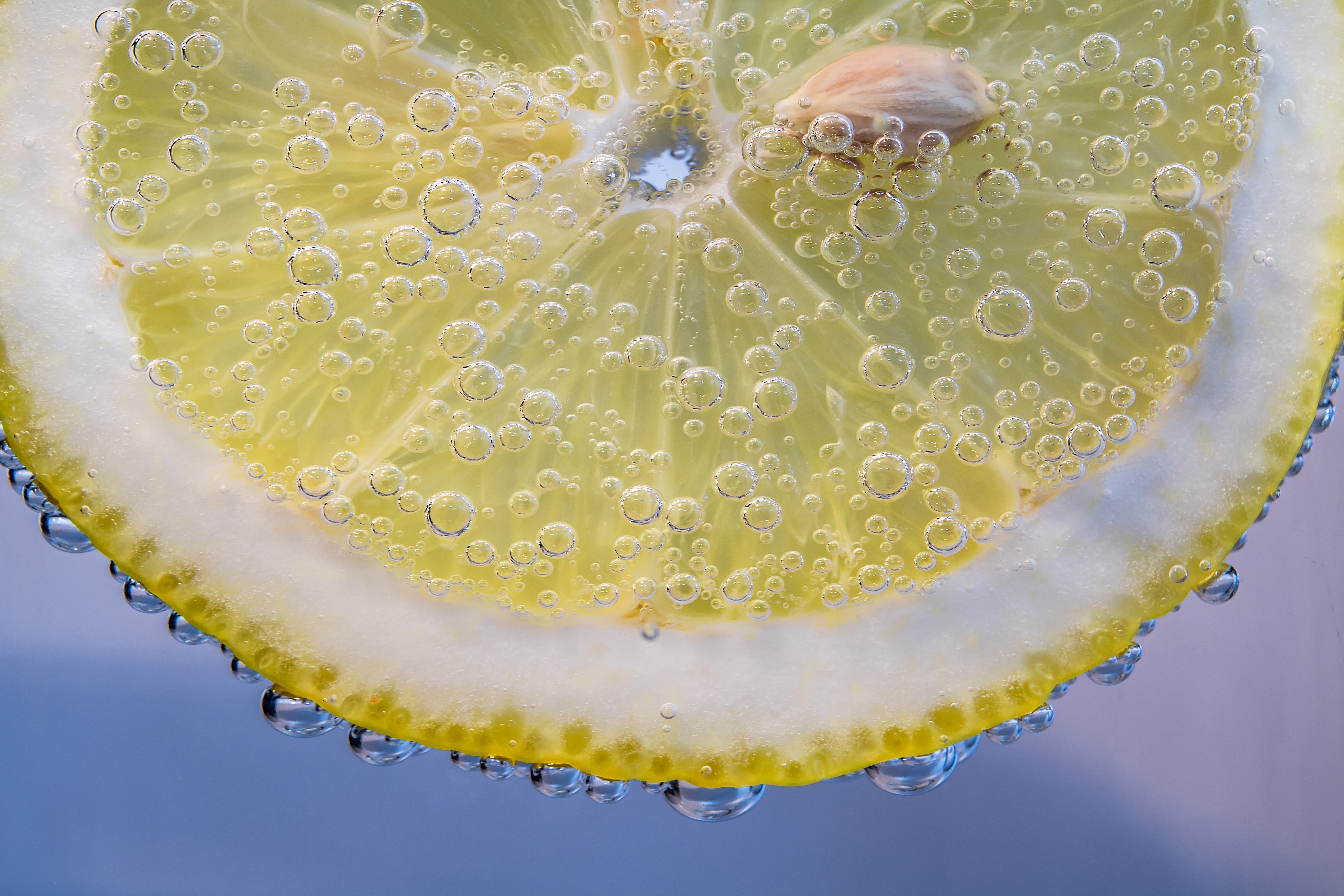 156917 скачать обои лимон, пузыри, макро, крупным планом - заставки и картинки бесплатно
