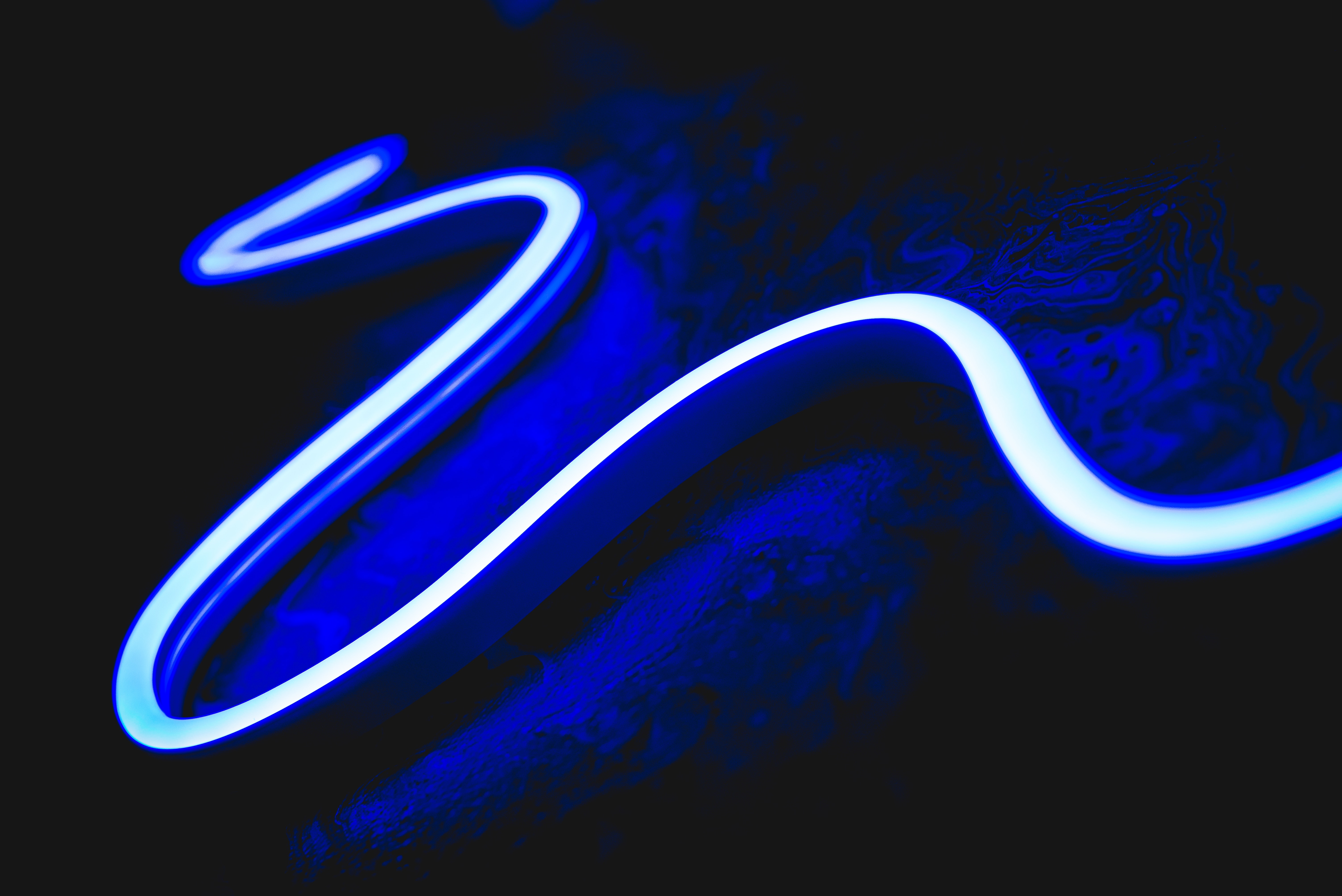 62306 Screensavers and Wallpapers Line for phone. Download blue, dark, neon, glow, line, winding, sinuous pictures for free